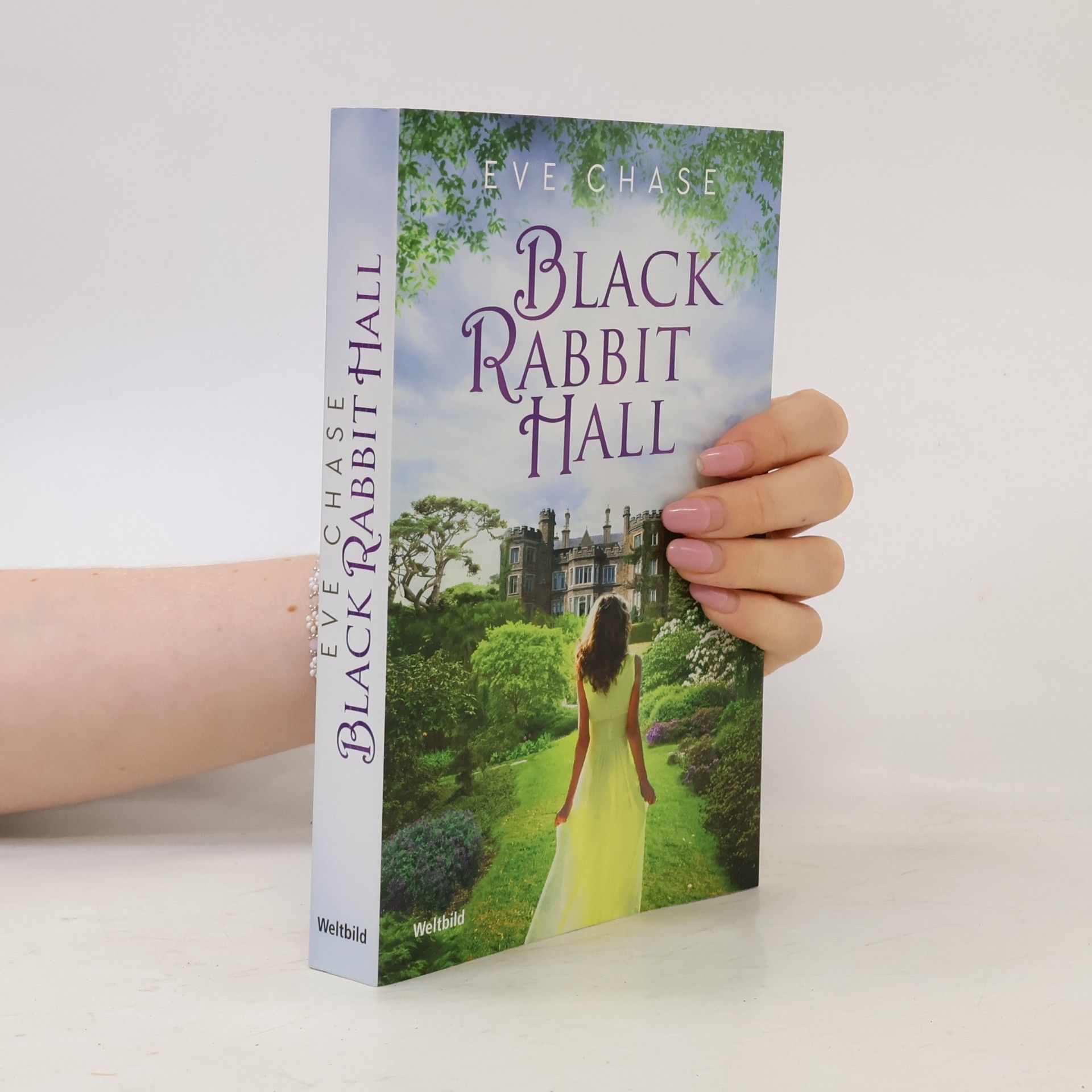 Eve Chase Black Rabbit Hall
