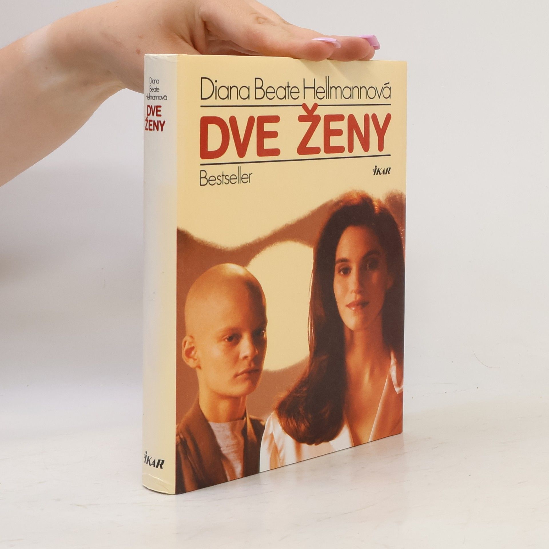 Diana Beate Hellmann Dve ženy