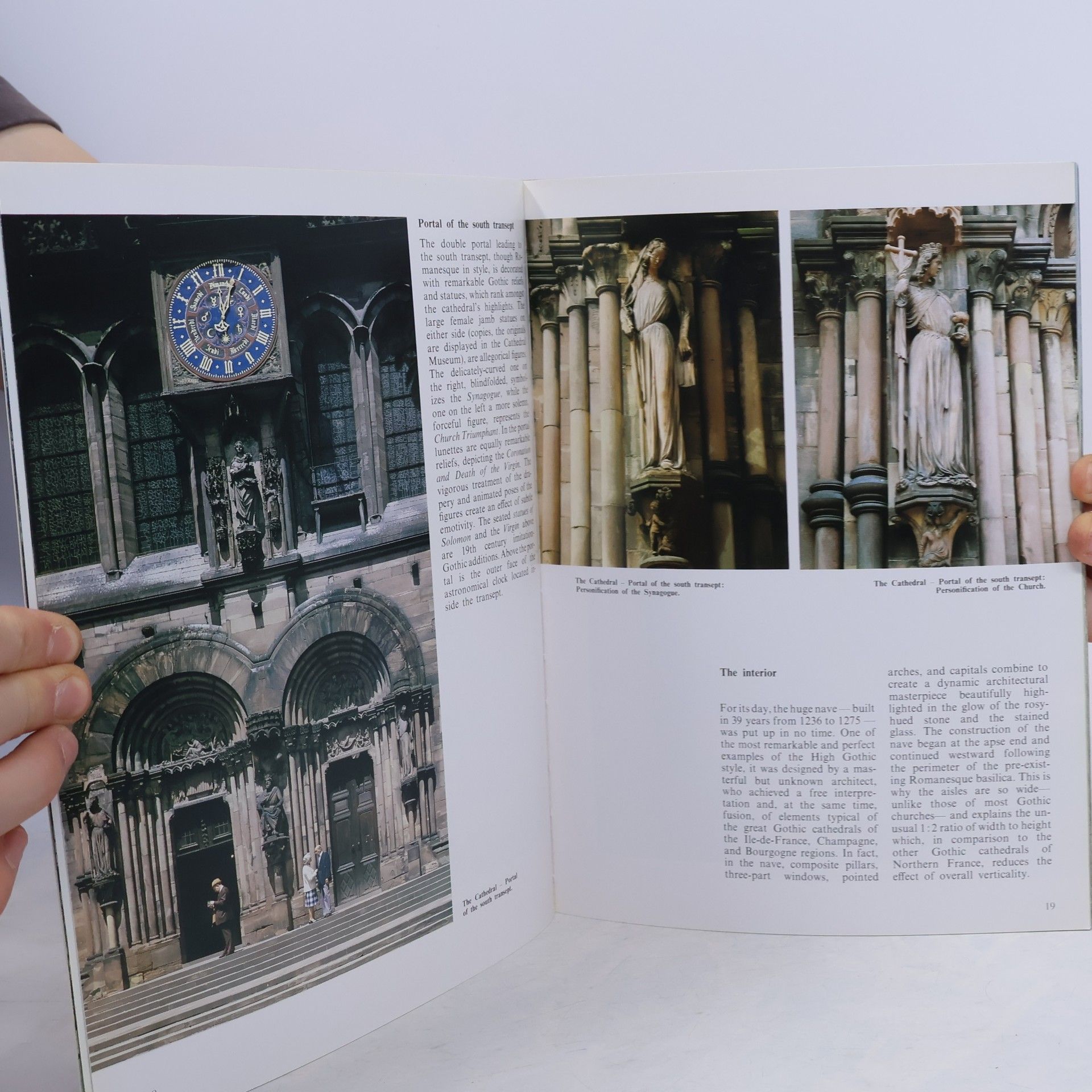 Annamaria Giusti Golden Book of Strasbourg - English Edition