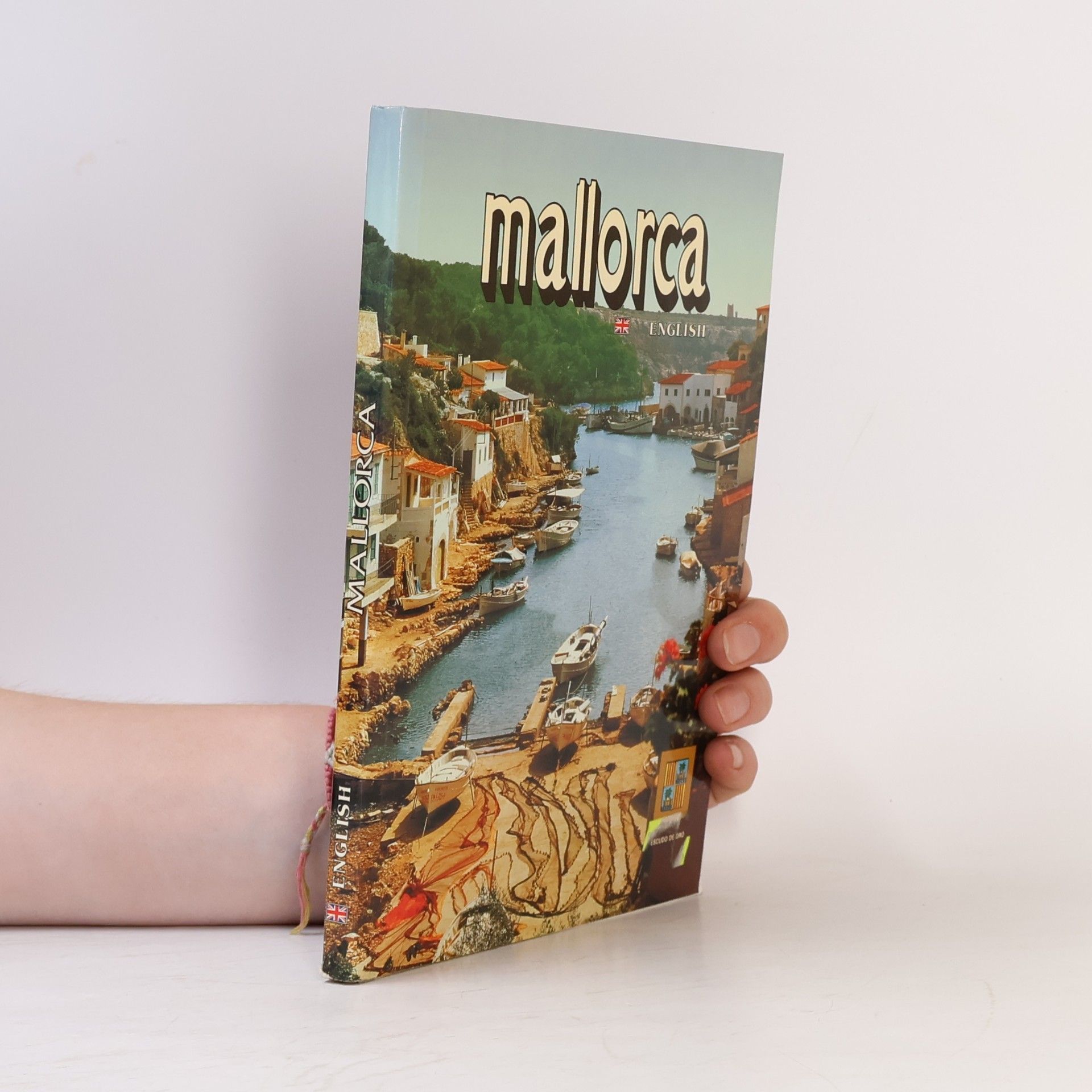 Editorial Fisa Escudo de Oro Mallorca English