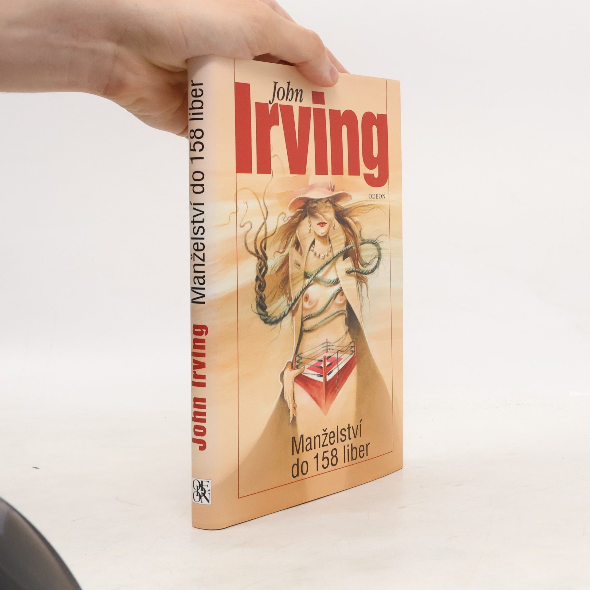 John Irving Manželství do 158 liber