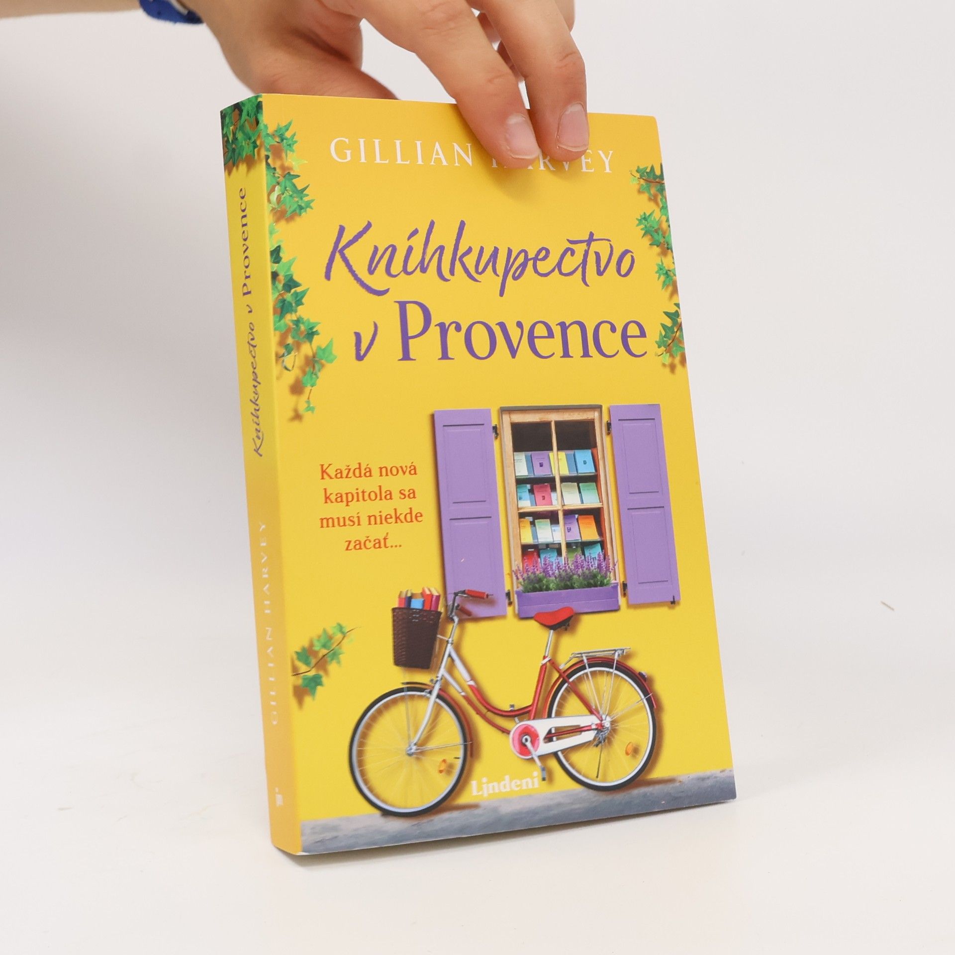 Natália Chudá Kníhkupectvo v Provence