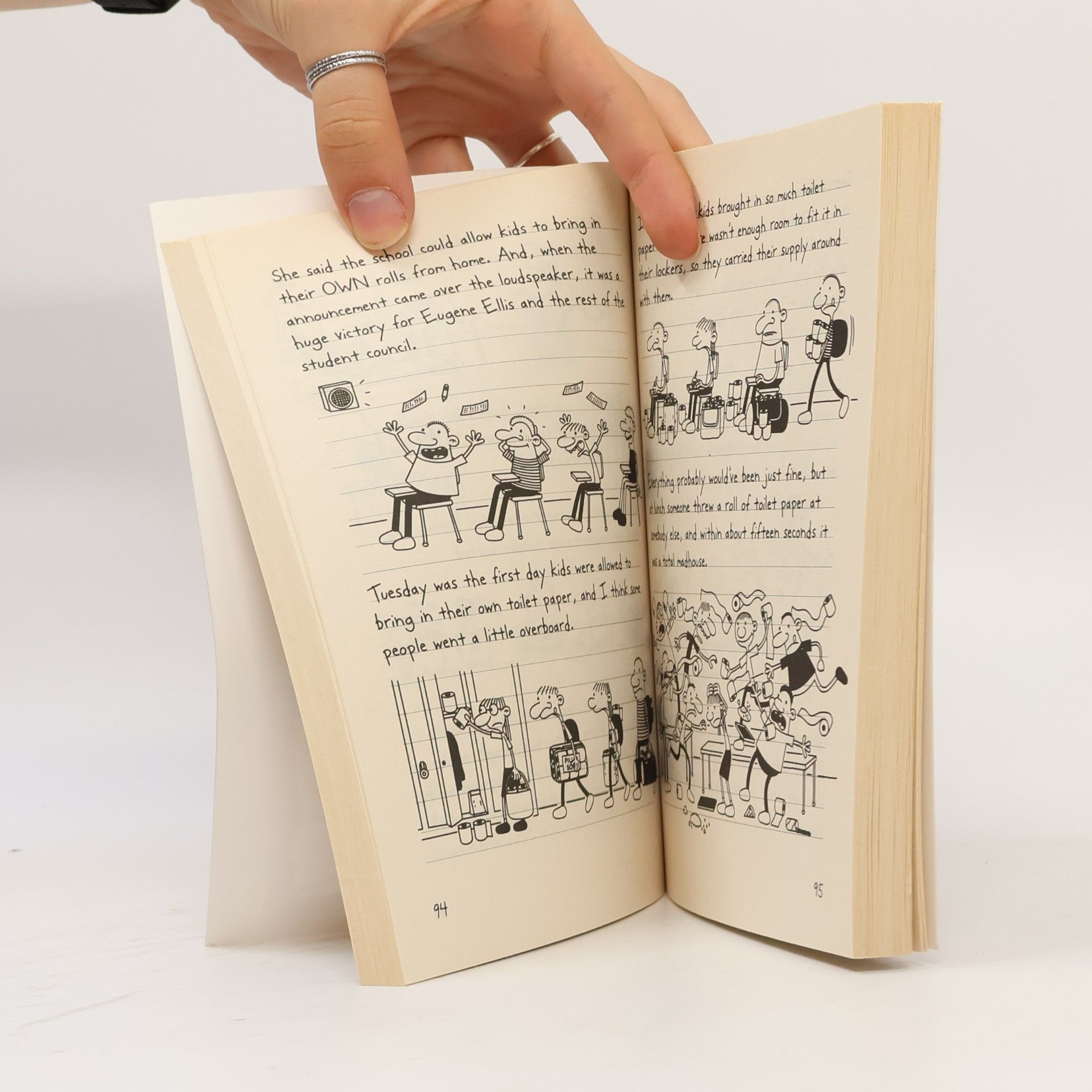Jeff Kinney Diary of a wimpy kid. The third wheel