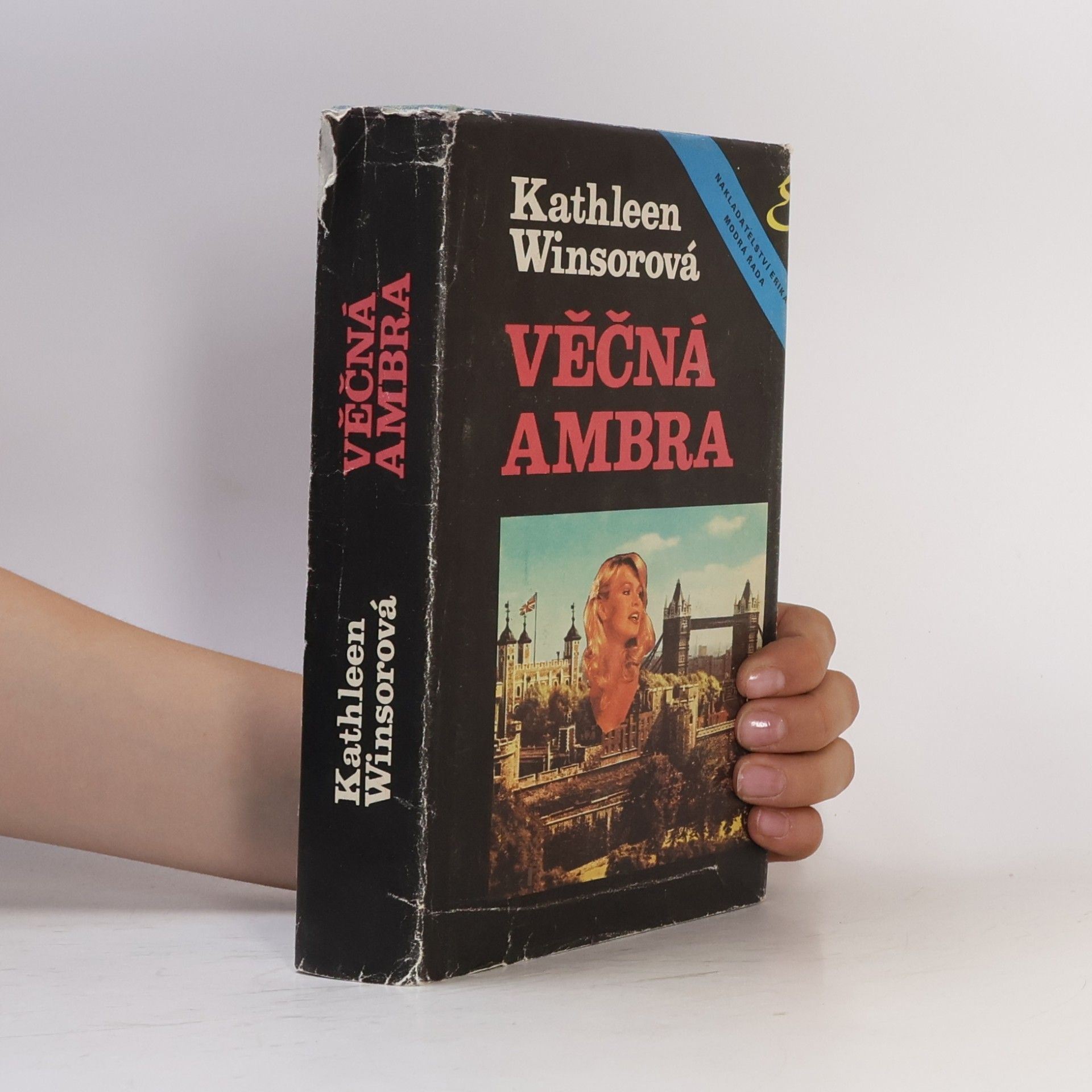 Kathleen Winsor Věčná Ambra