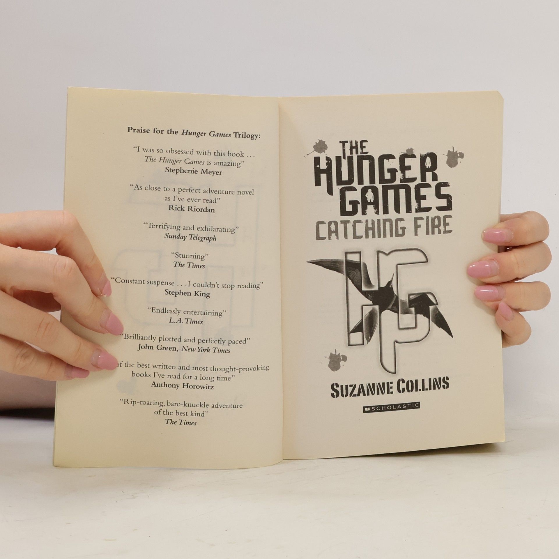 Suzanne Collins Catching Fire