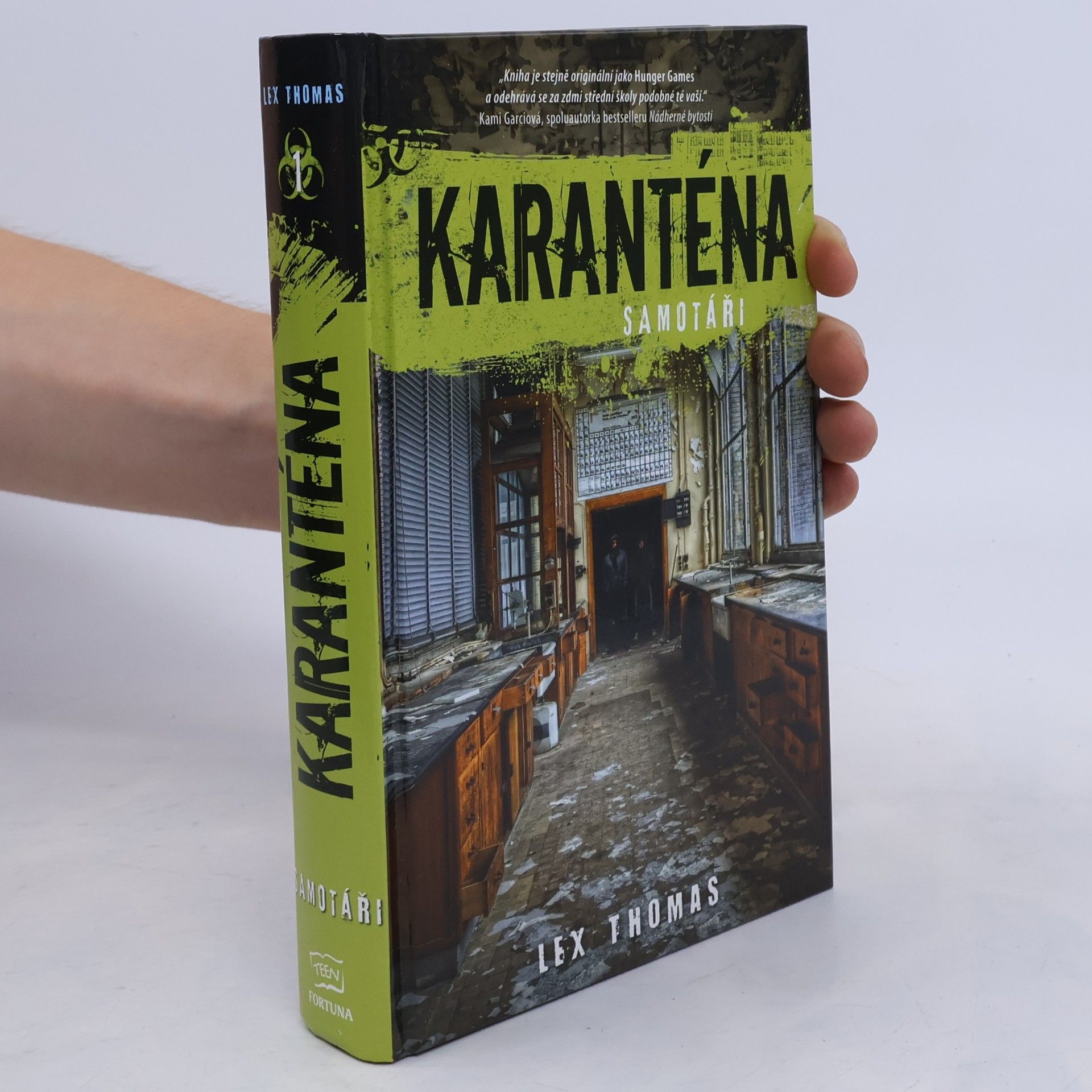 Lex Thomas Karanténa. První kniha, Samotáři