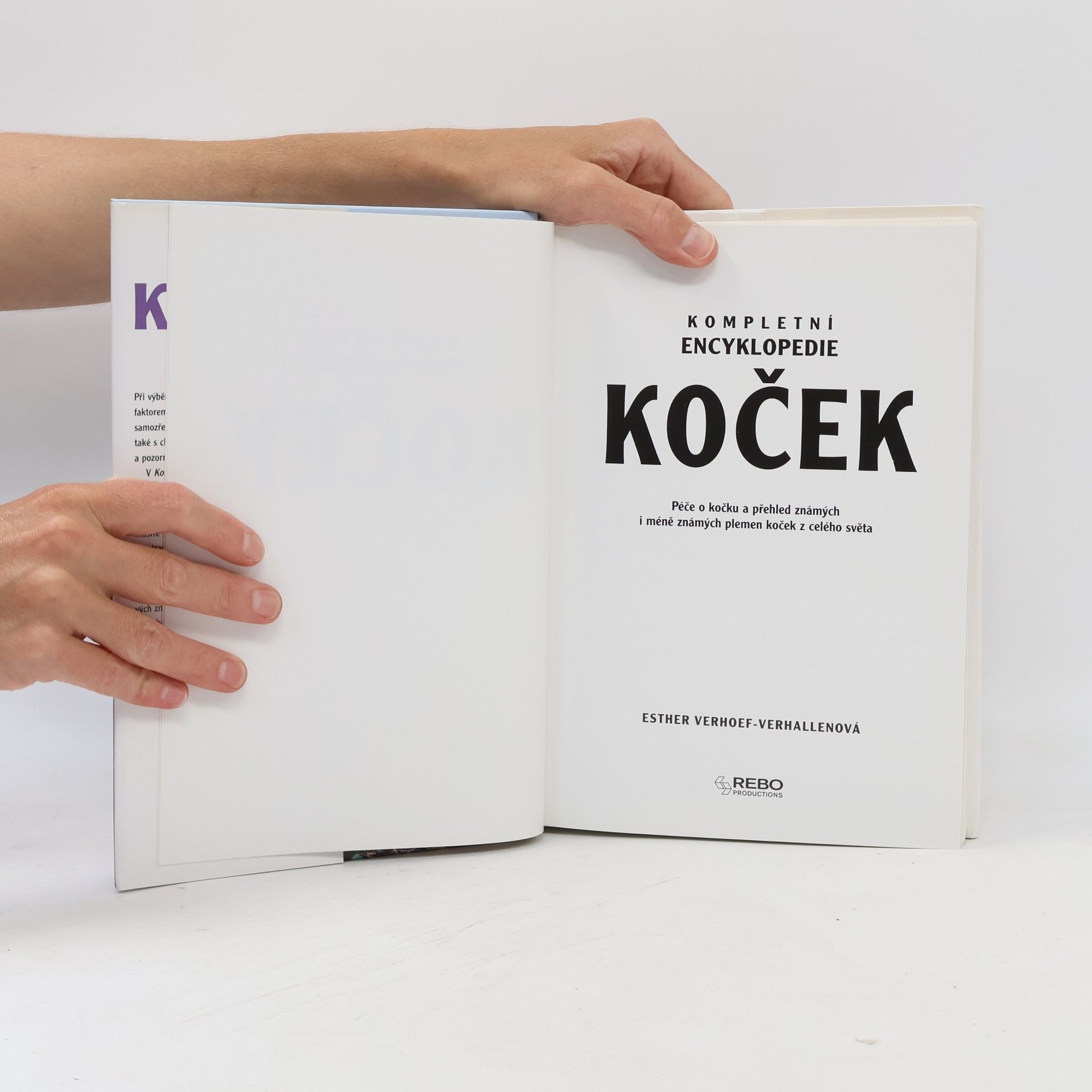 Berry Verhoef Kompletní encyklopedie koček