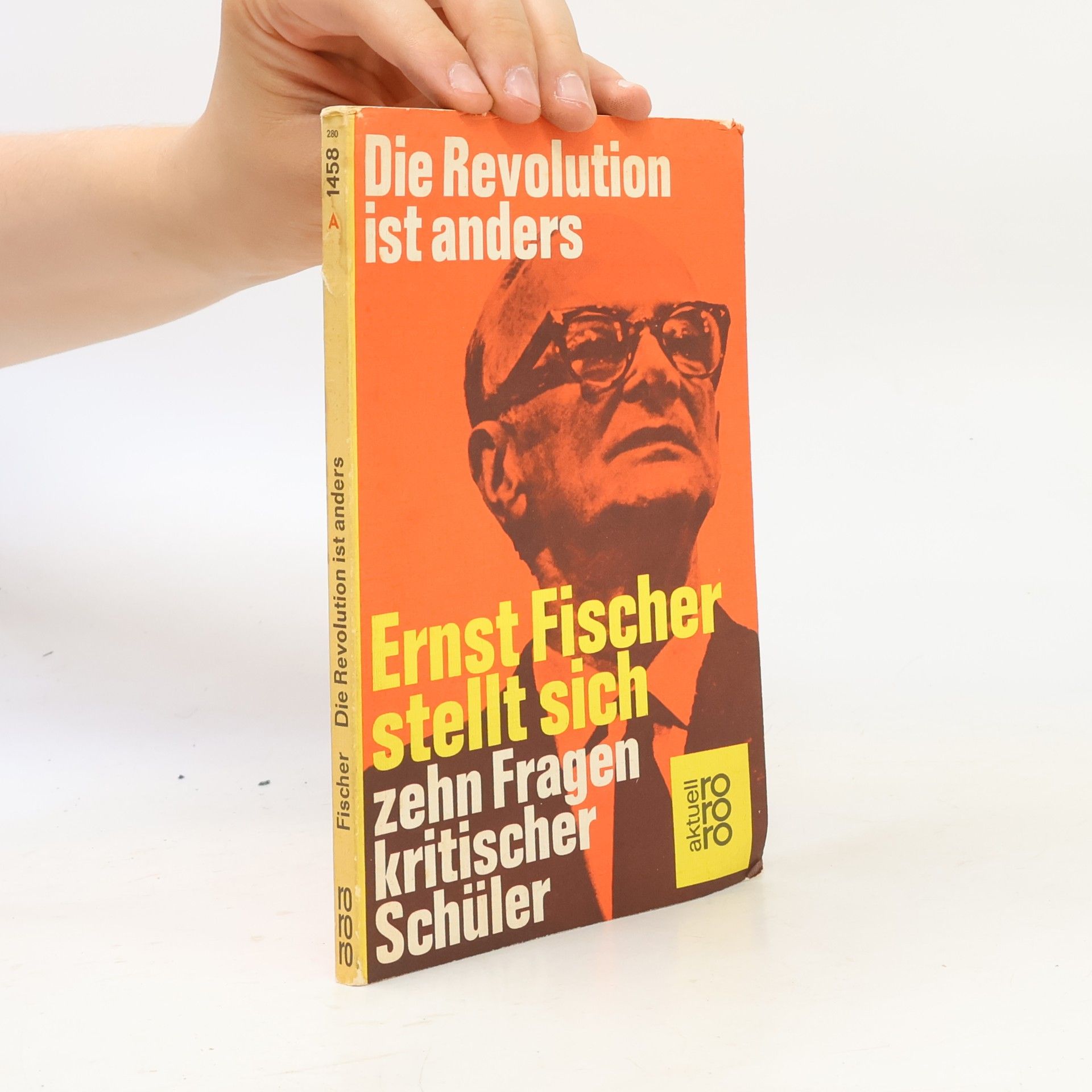 Ernst Fischer Die Revolution ist anders