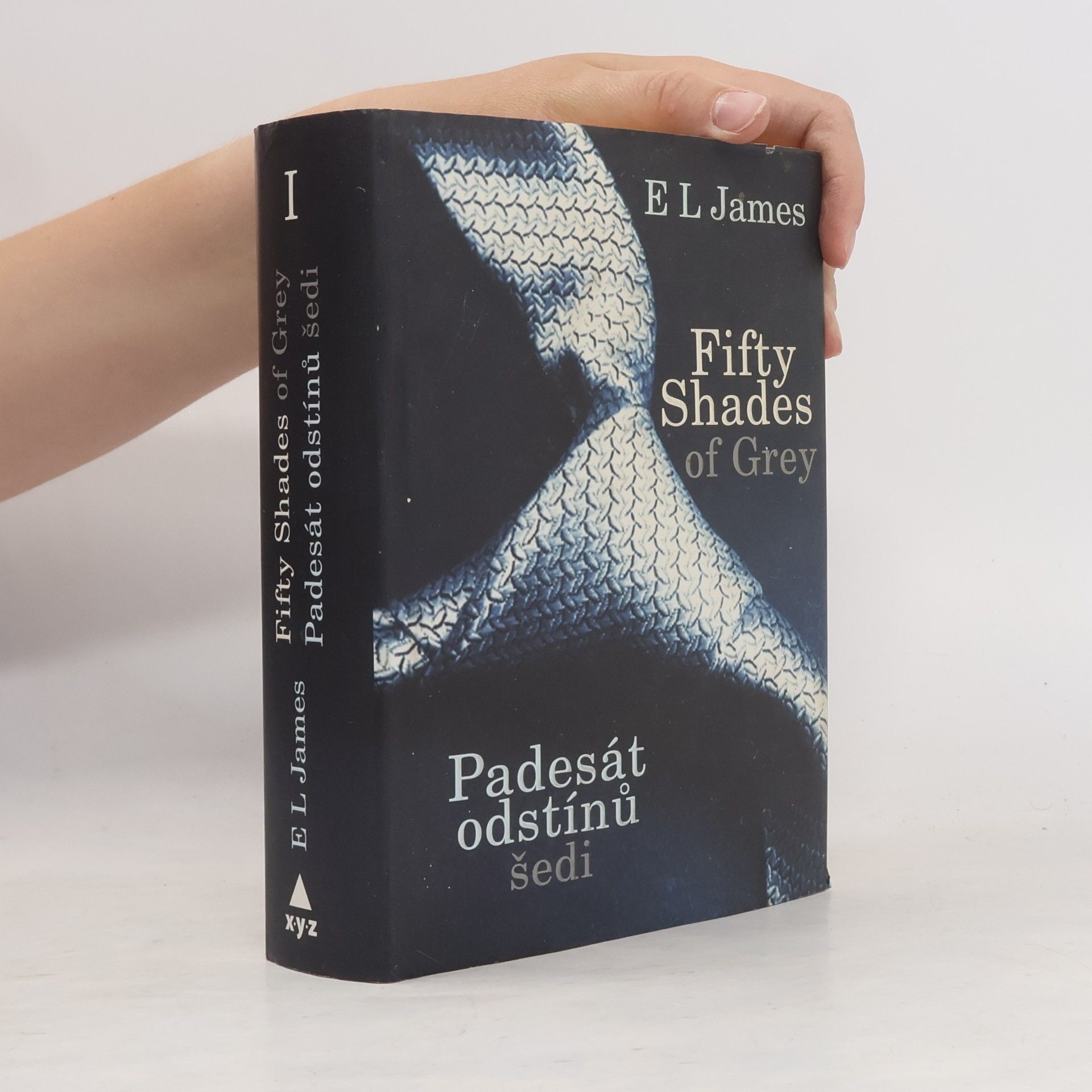 E L James Padesát odstínů šedi
