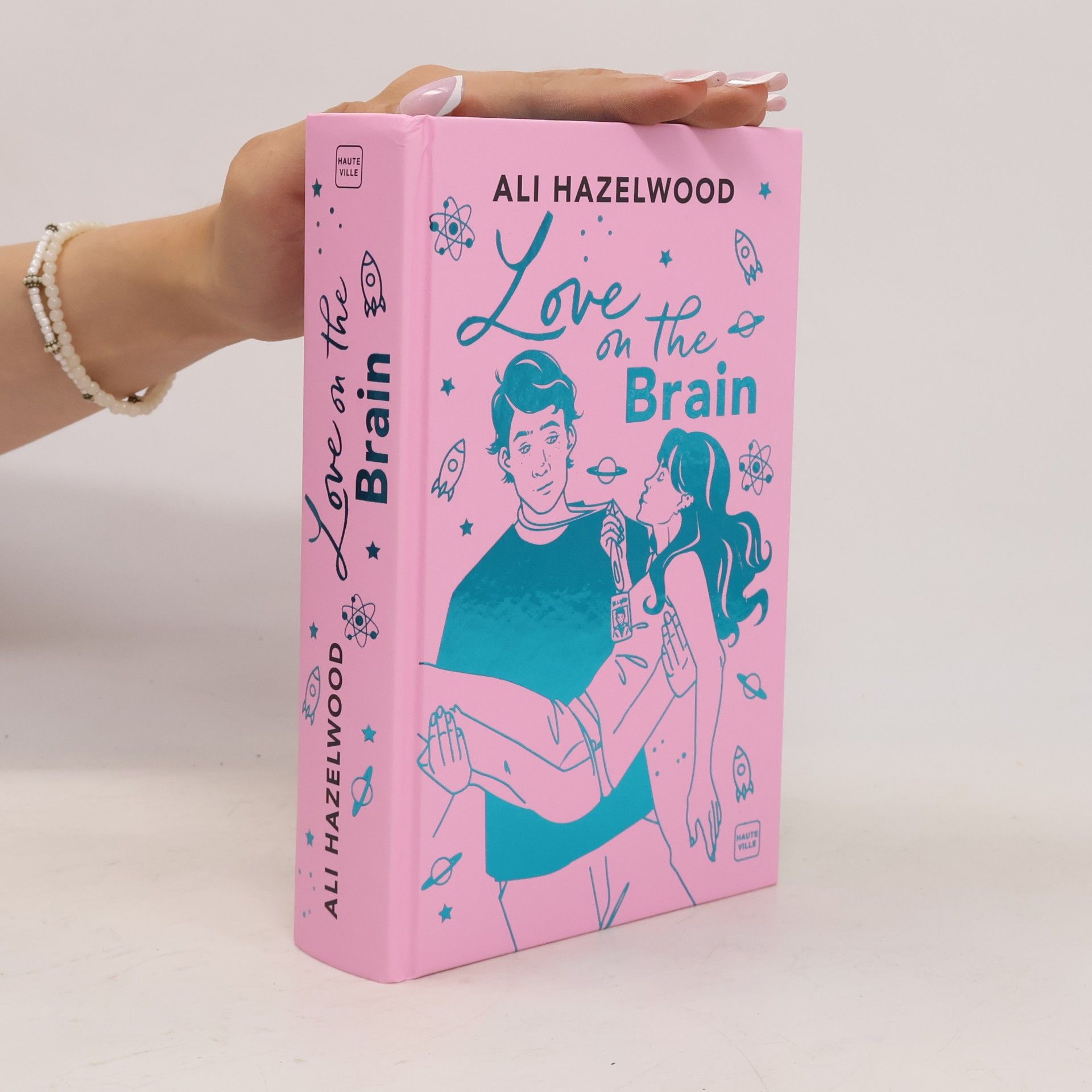 Ali Hazelwood Love On The Brain