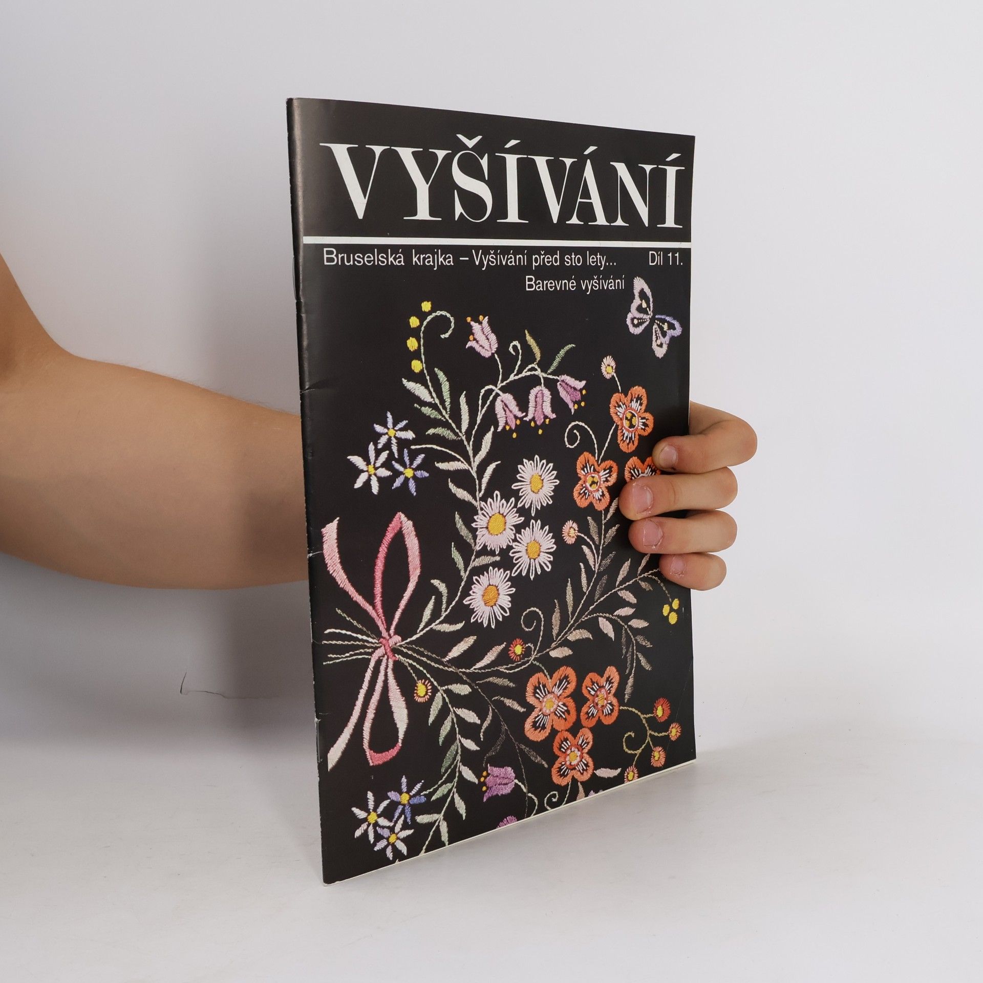 Various authors Vyšívání 11