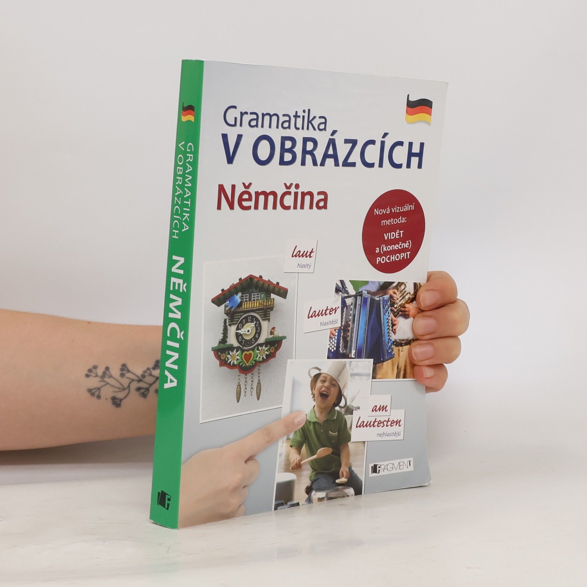 Jakub Lukeš Gramatika v obrázcích - němčina
