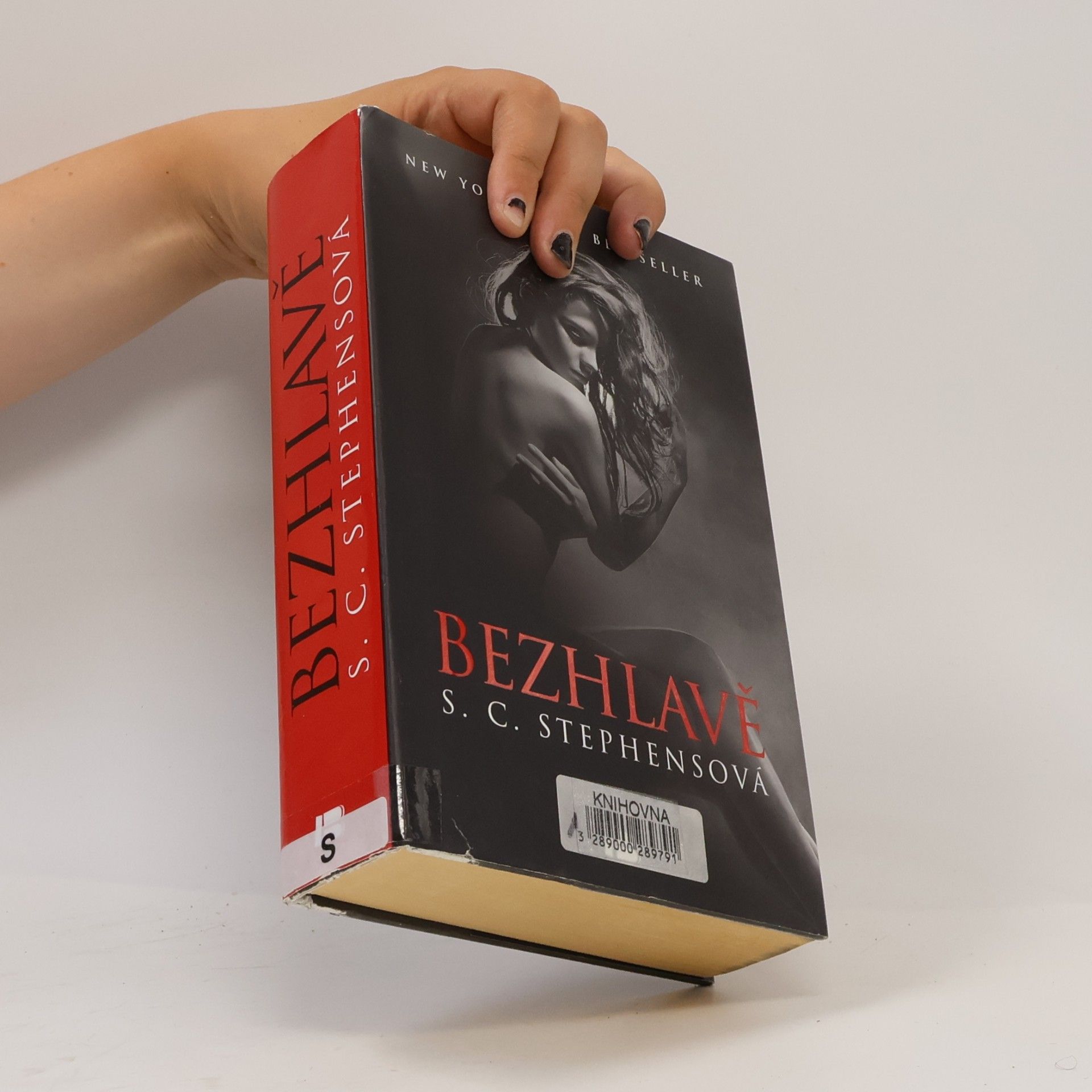 S.C. Stephens Bezhlavě