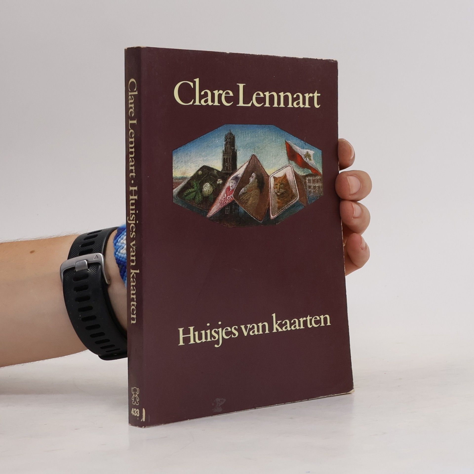 Huisjes van kaarten