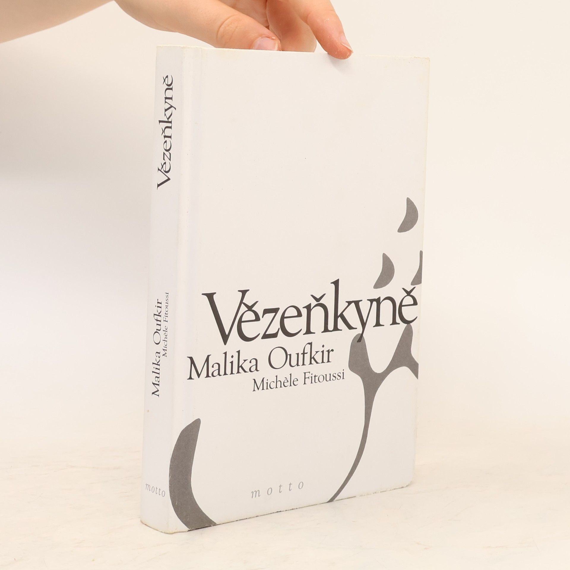 Malika Oufkir Vězeňkyně