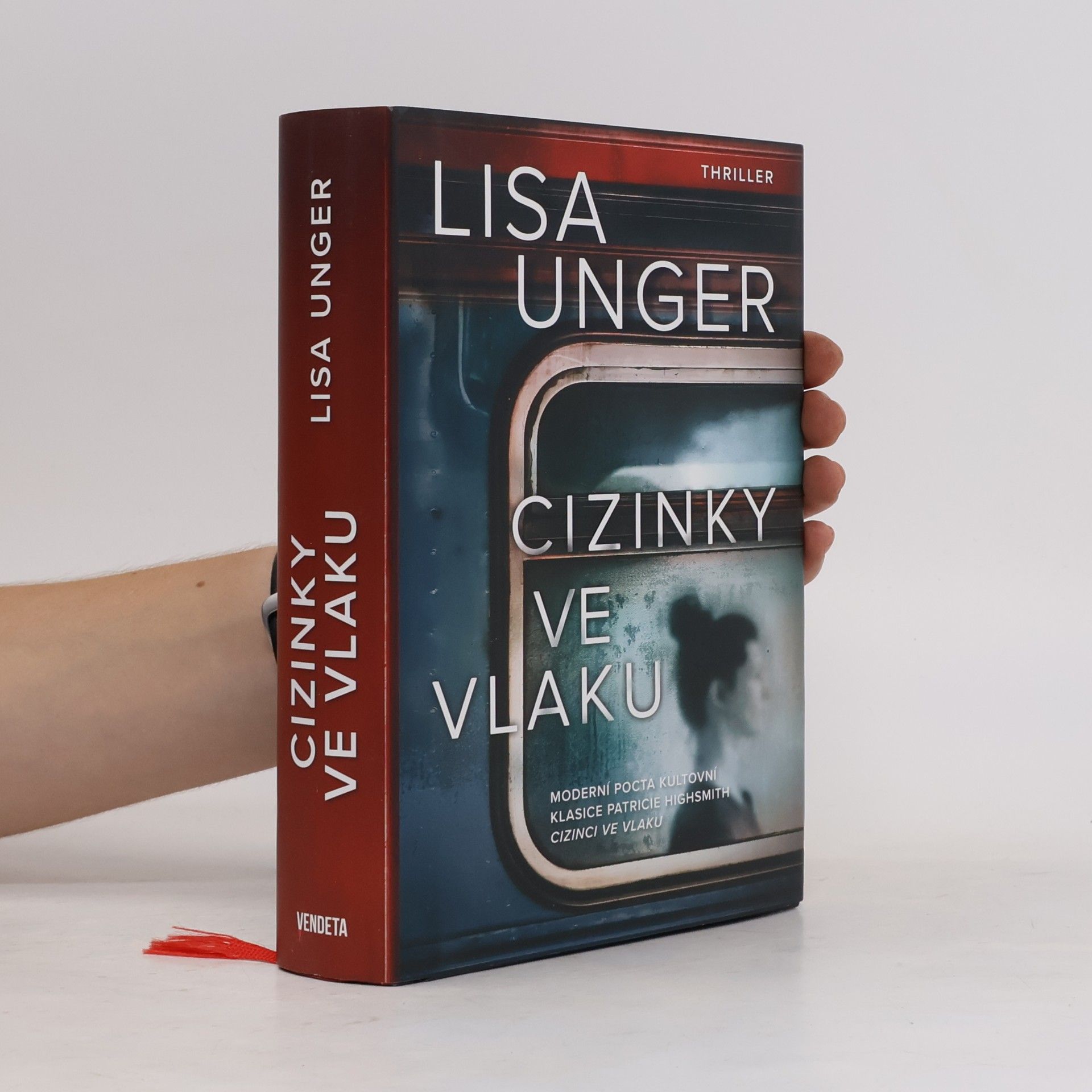 Lisa Unger Cizinky ve vlaku