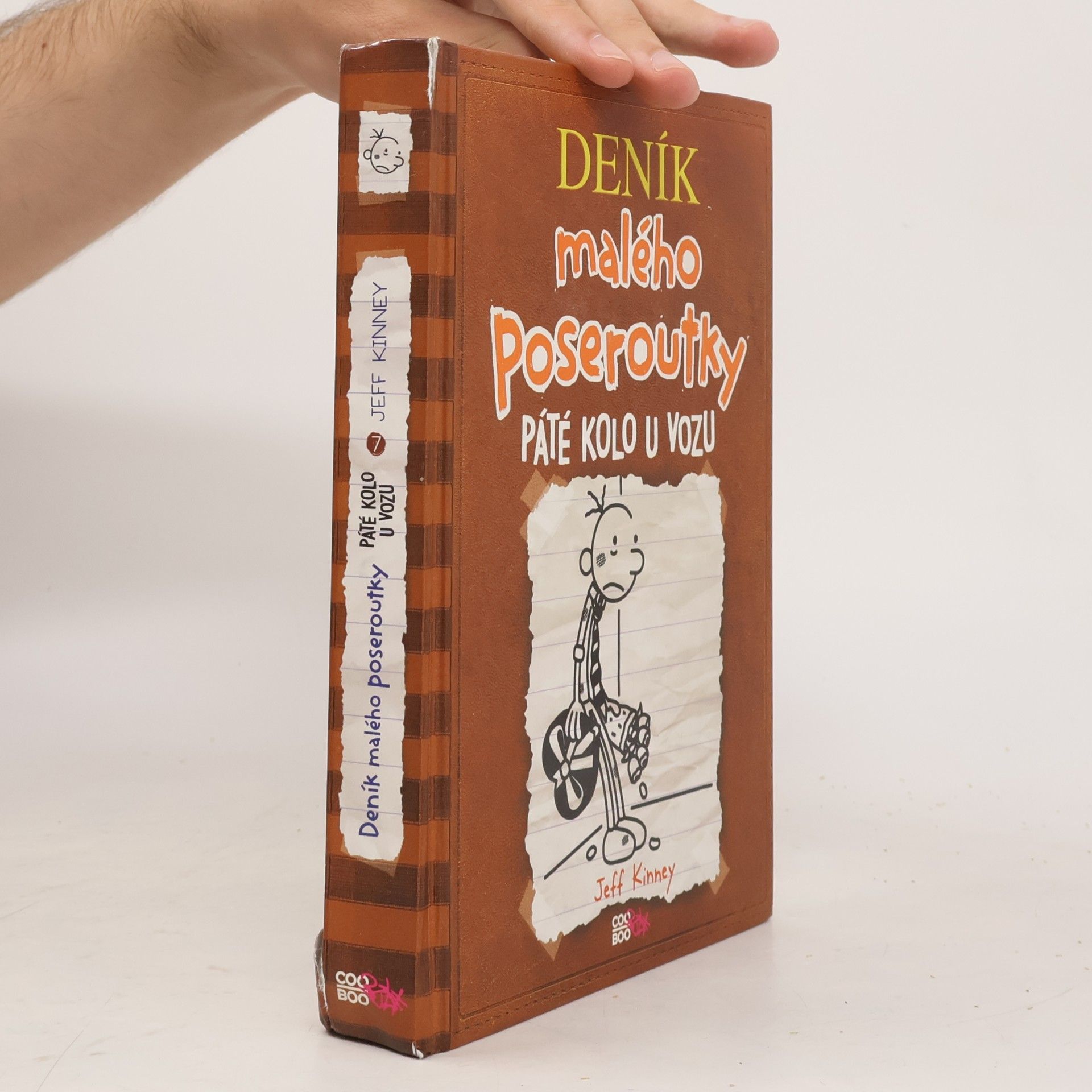 Jeff Kinney Deník malého poseroutky 7. Páté kolo u vozu