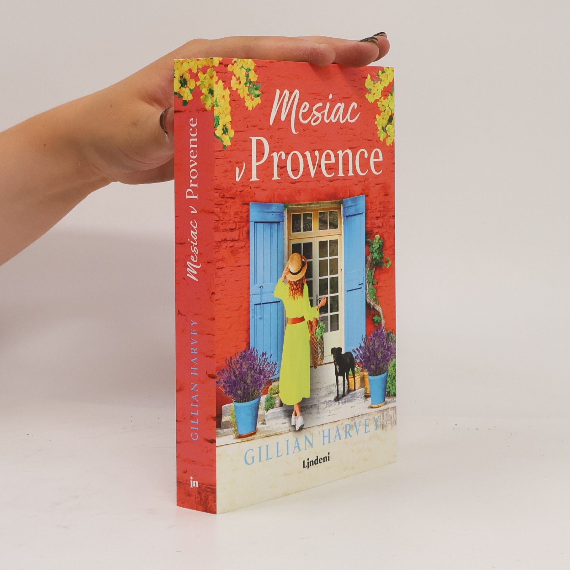Gillian Harvey Mesiac v Provence