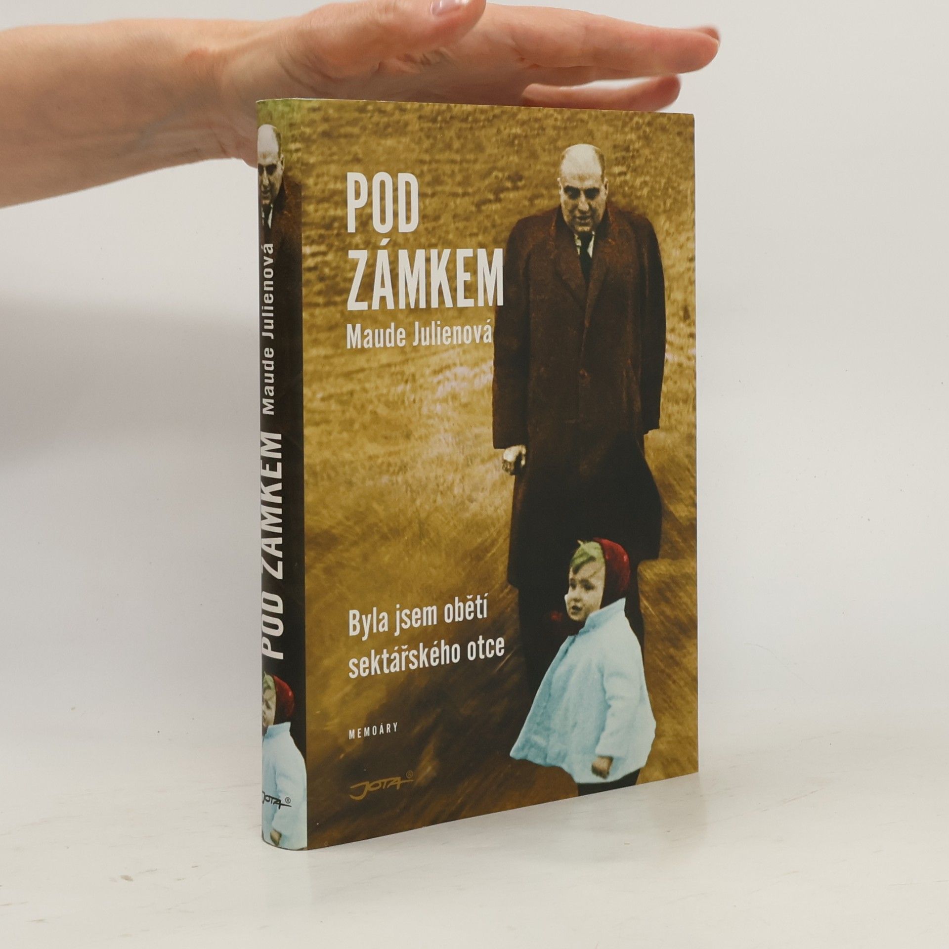 Maude Julien Pod zámkem