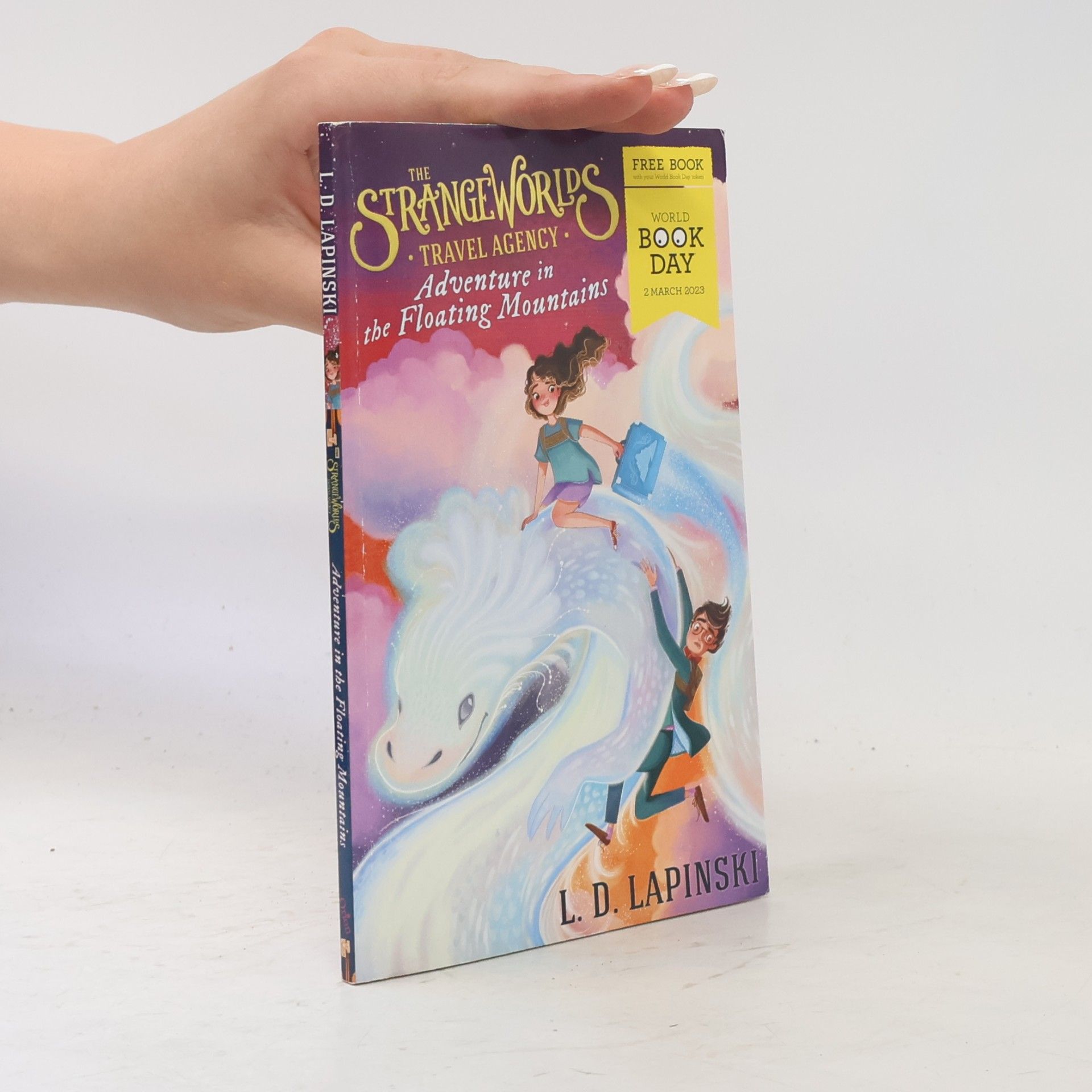 The Strangeworlds Travel Agency: Adventure in the Floating Mountains