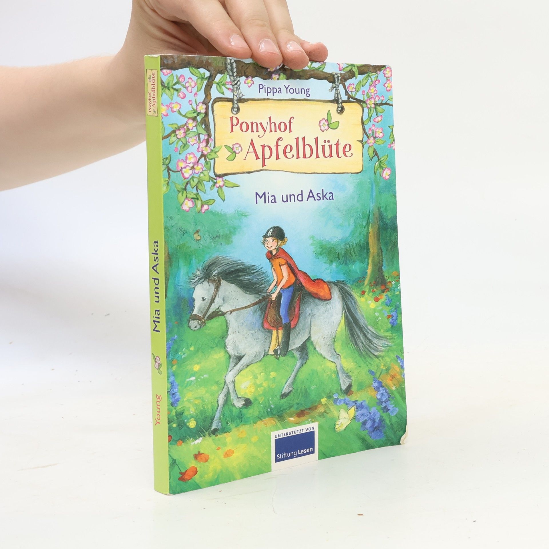 Pippa Young Ponyhof Apfelblüte