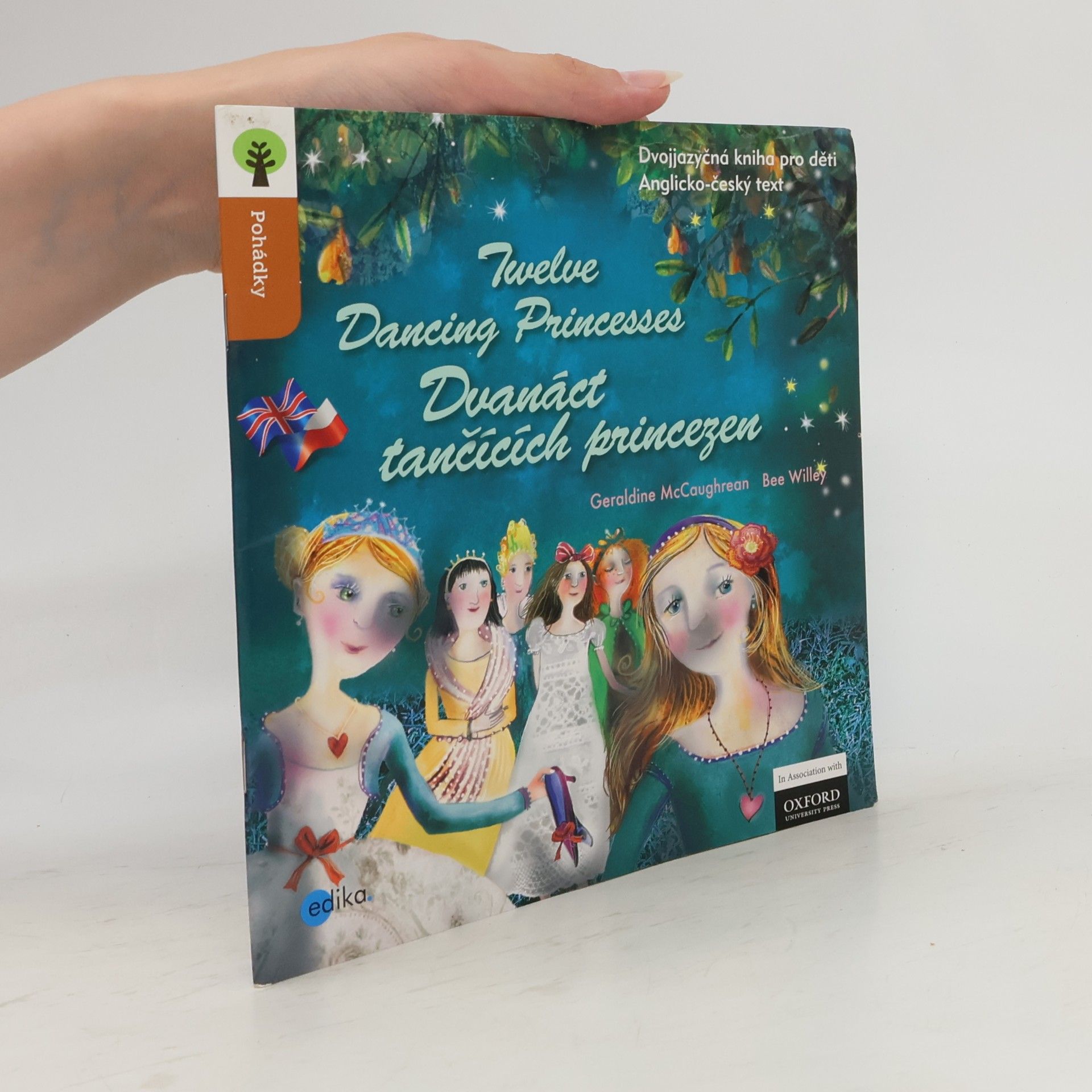 Geraldine McCaughrean Dvanáct tančících princezen