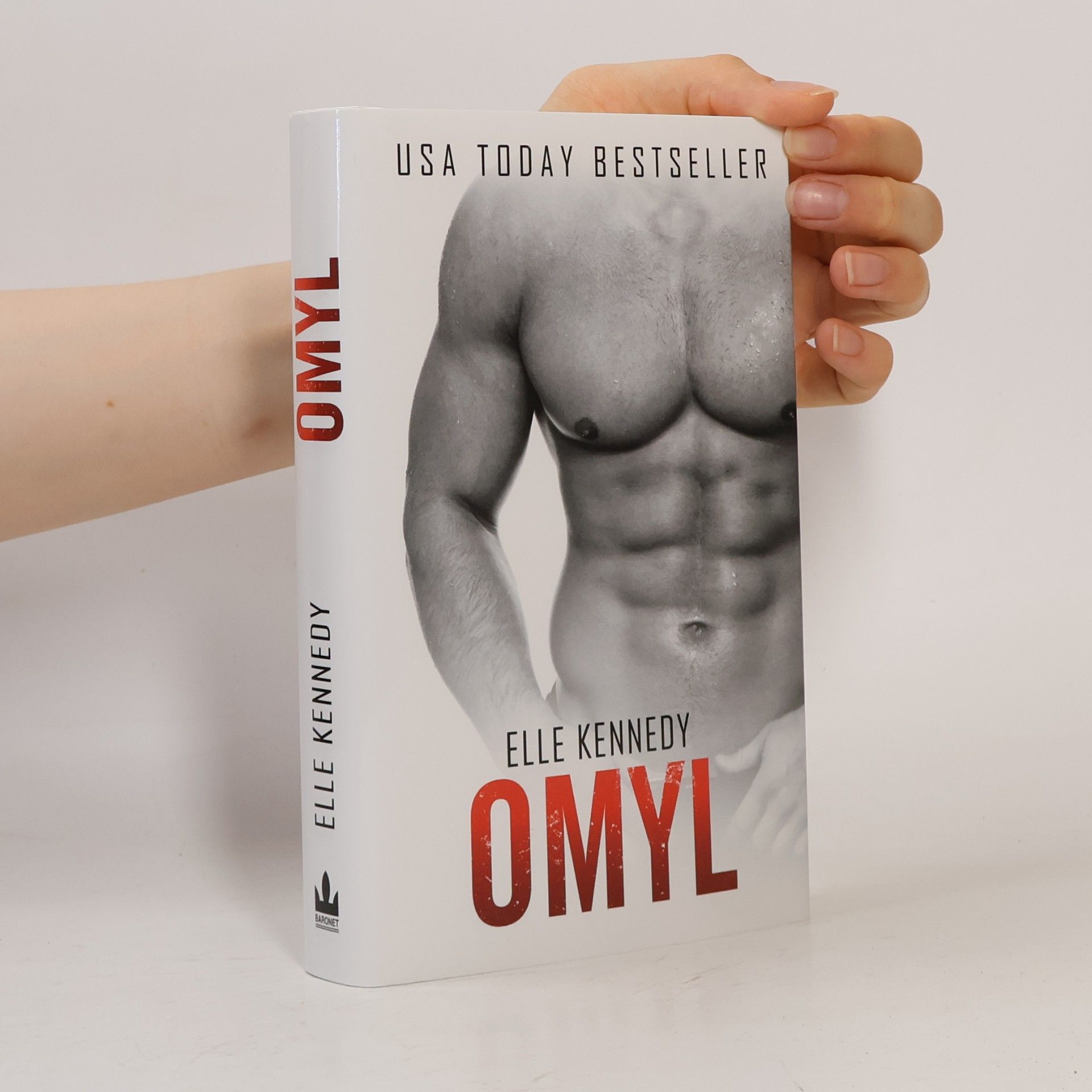 Elle Kennedy Omyl