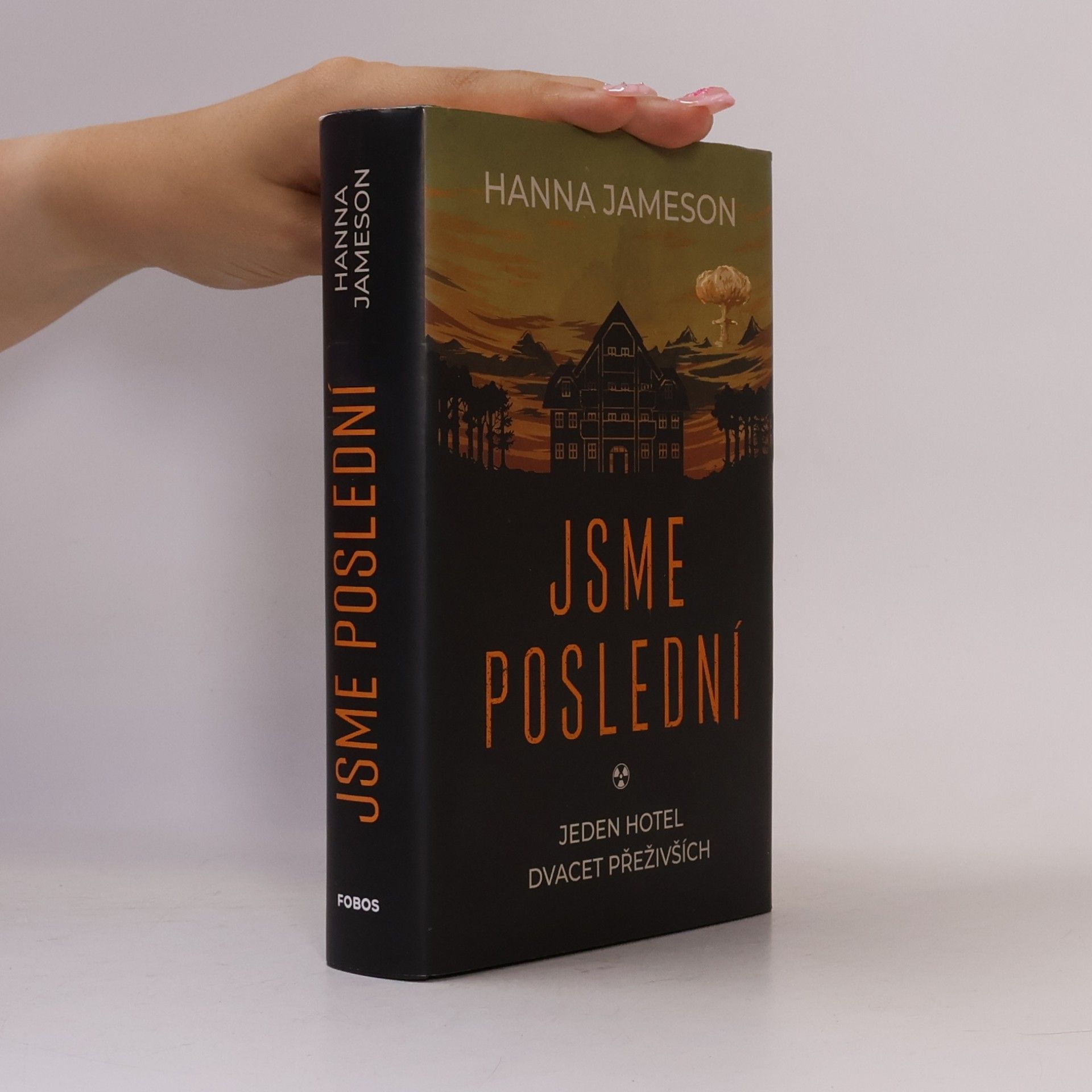 Hanna Jameson Jsme poslední