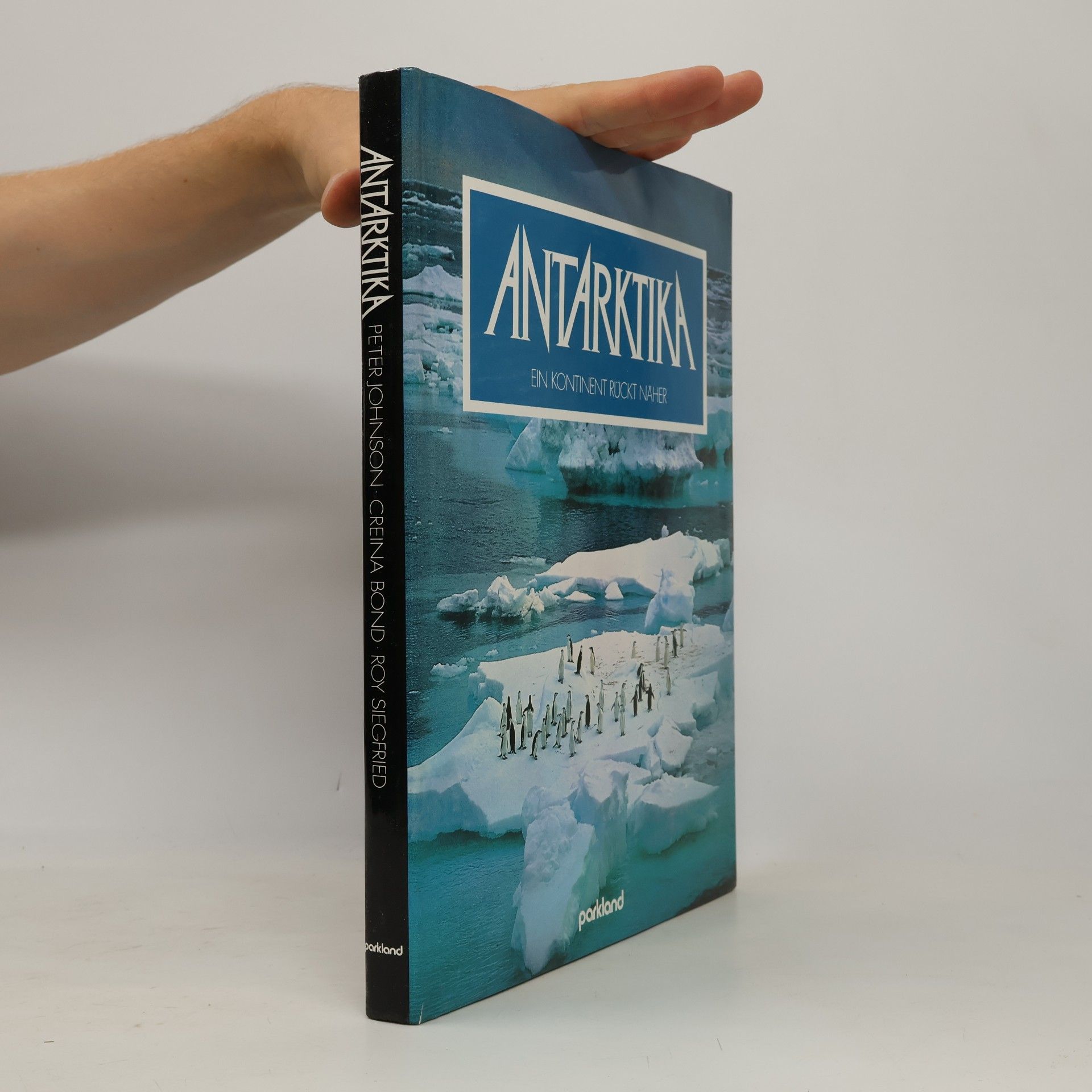 Creina Bond Antarktika