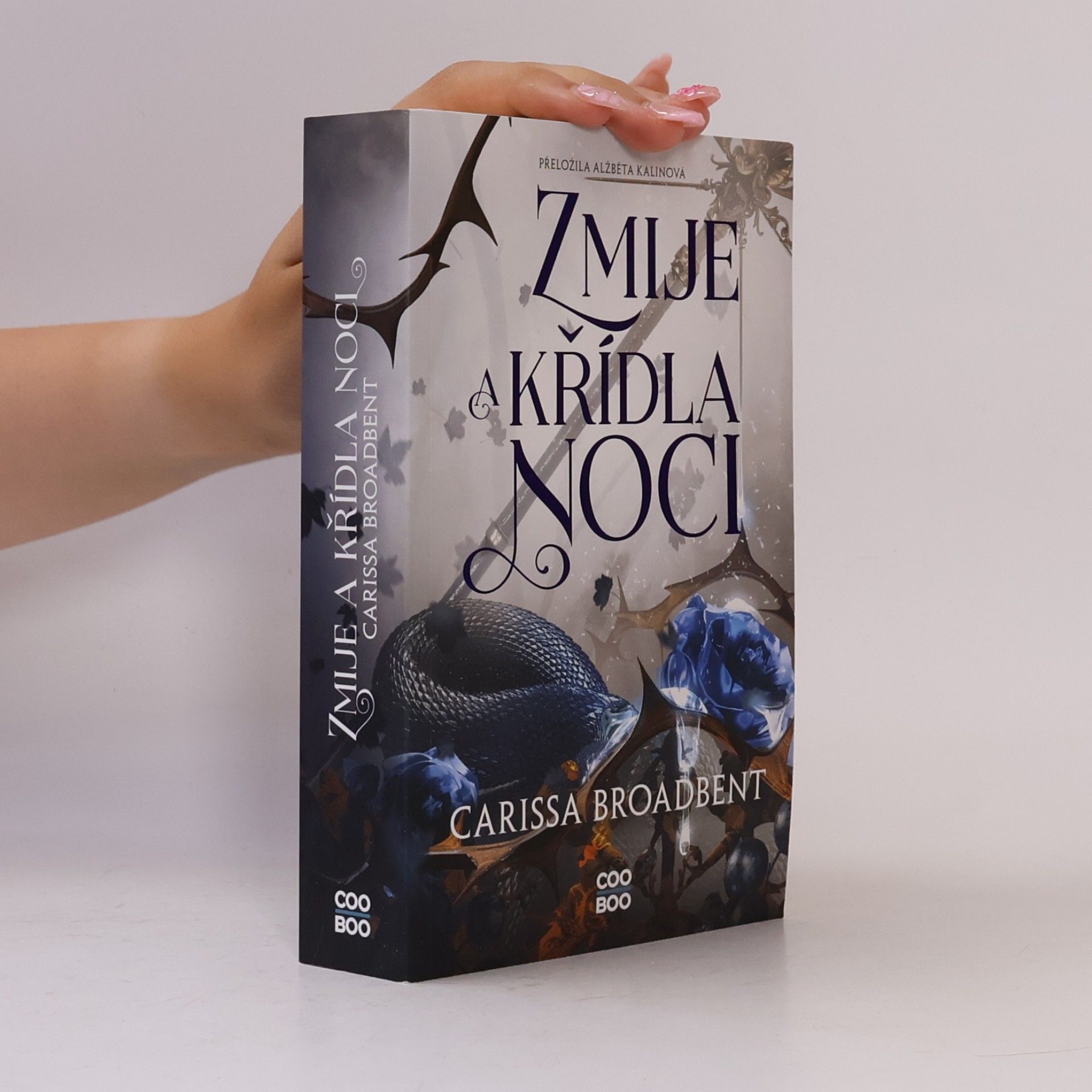 Carissa Broadbent Zmije a křídla noci