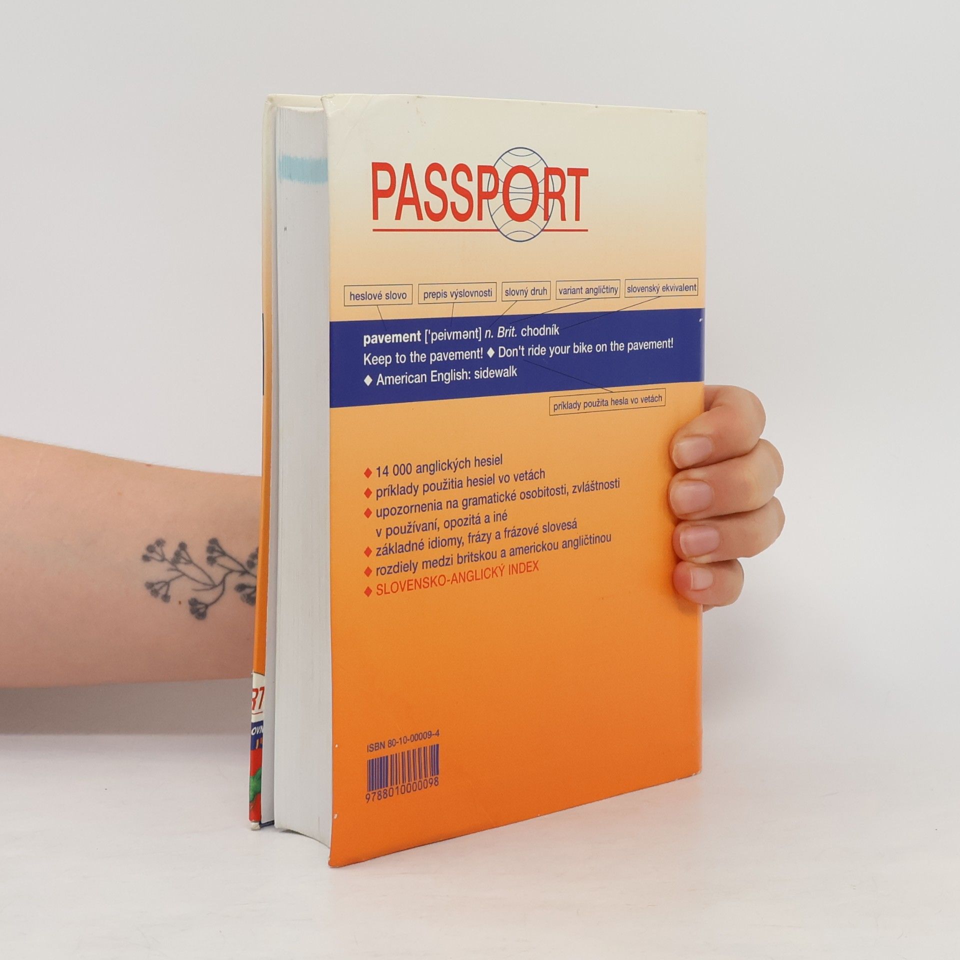 AA.VV. Passport - anglicko-slovenský slovník : s príkladmi použitia hesiel vo vetách = Passport - English-Slovak learner's dictionary Passport - English-Slovak learner's dictionary