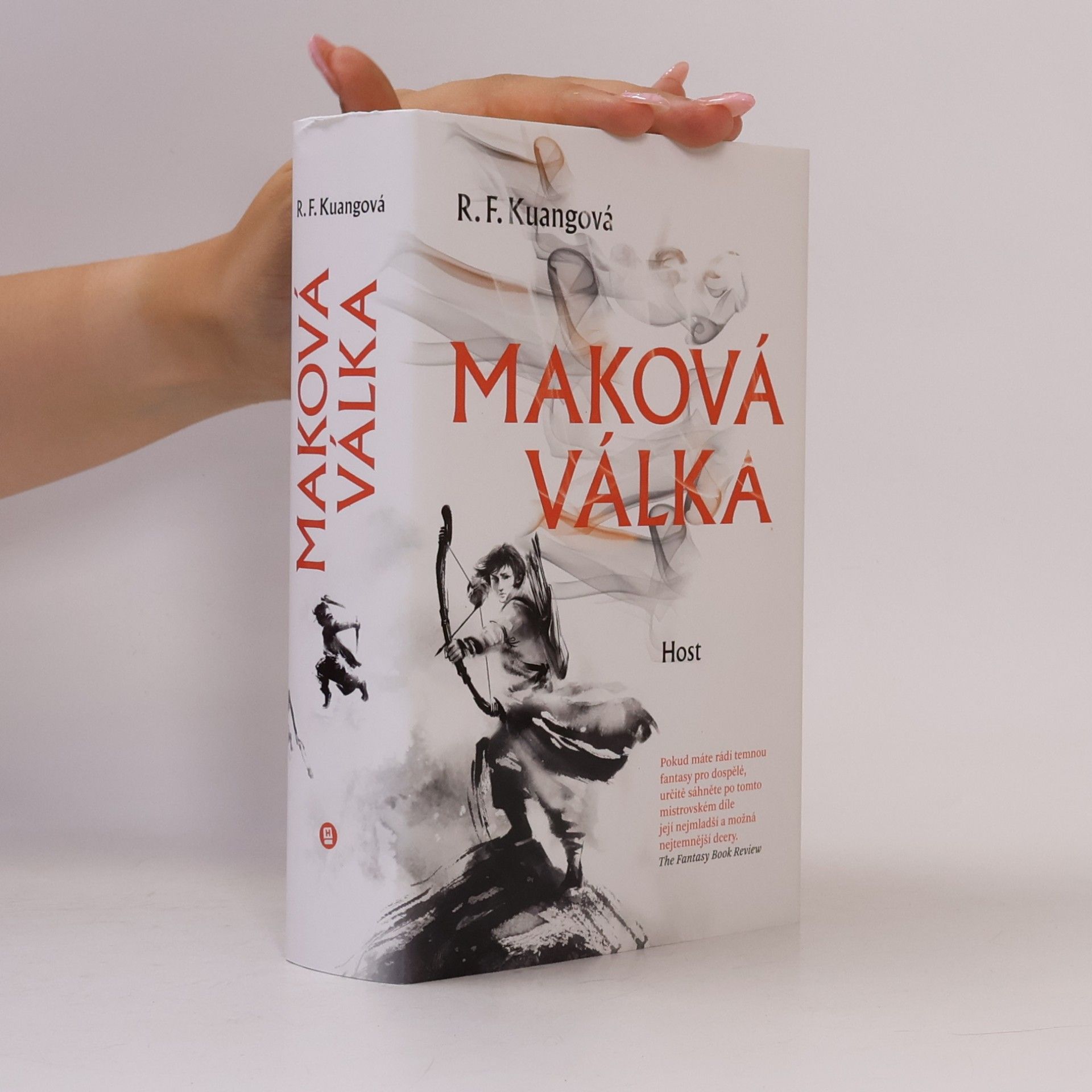 Rebecca Kuang Maková válka