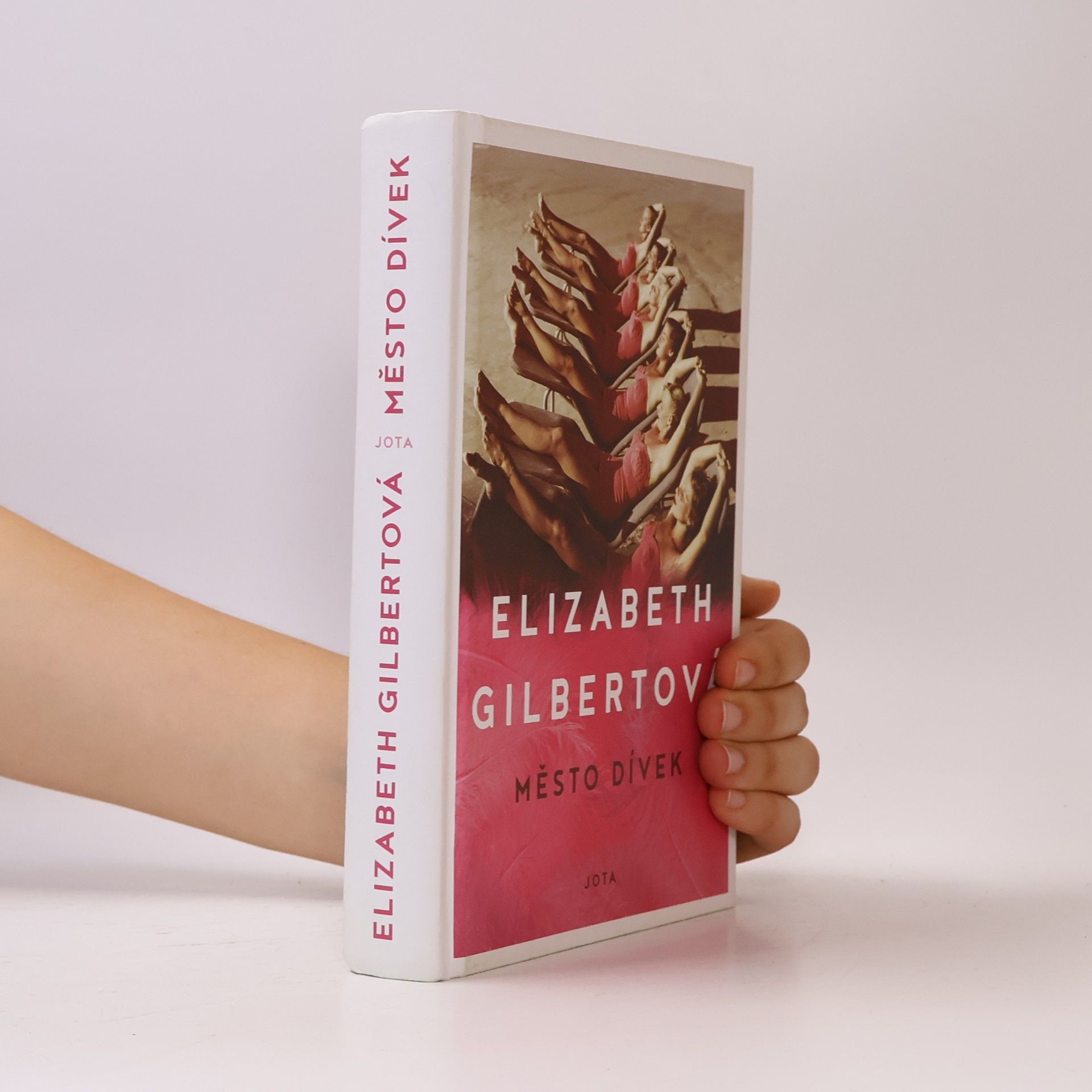 Elizabeth Gilbert Město dívek