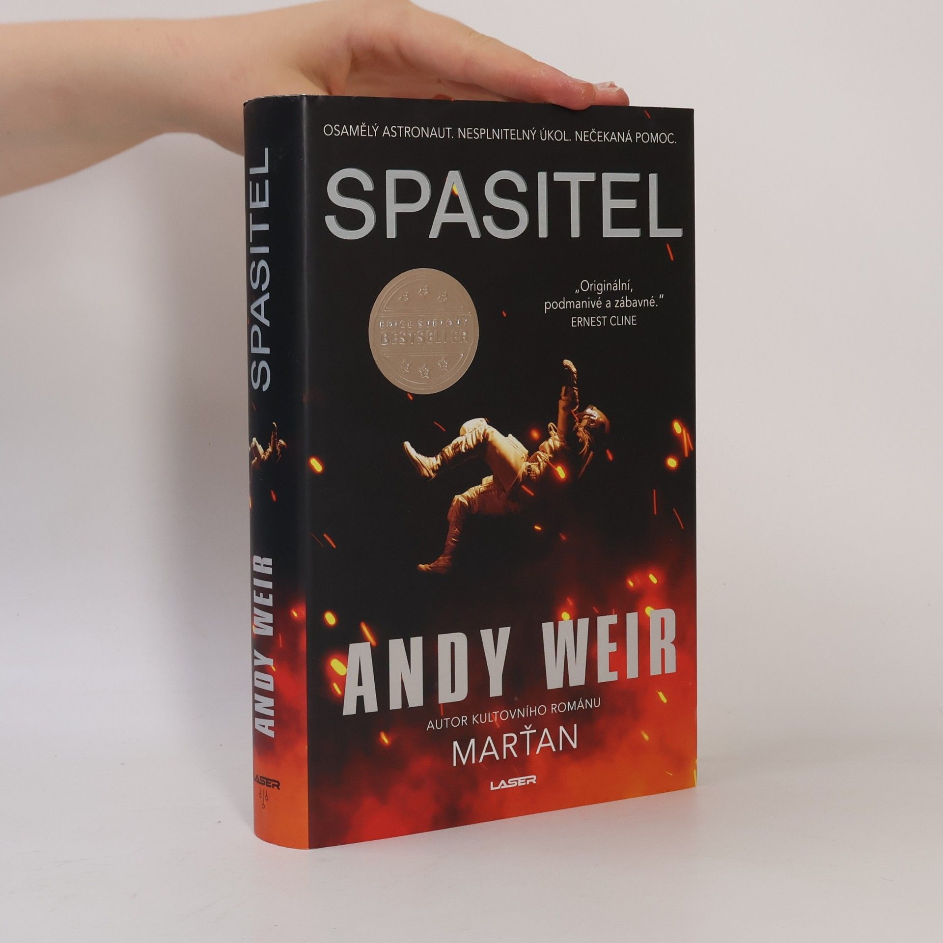 Andy Weir Spasitel