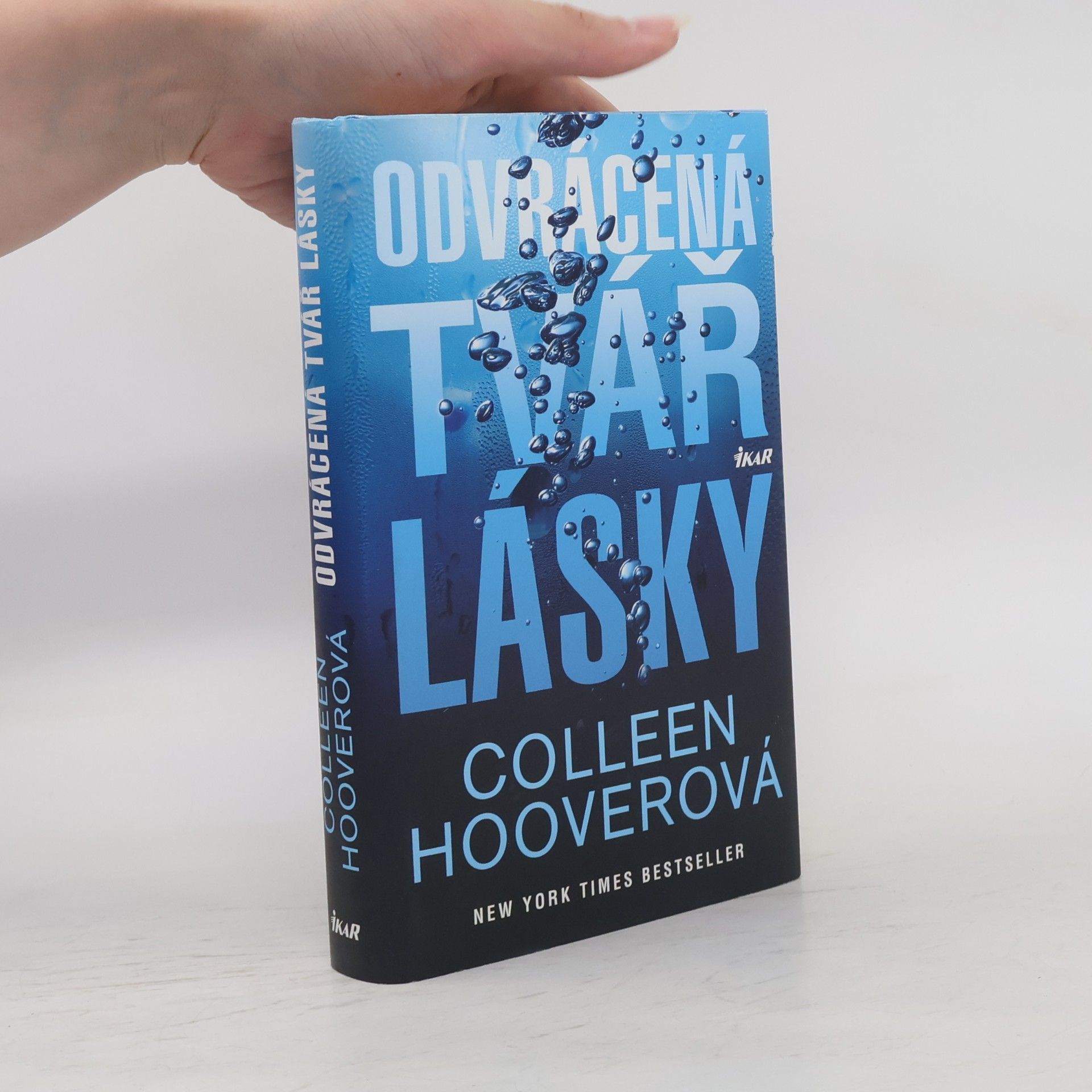 Colleen Hoover Odvrácená tvář lásky