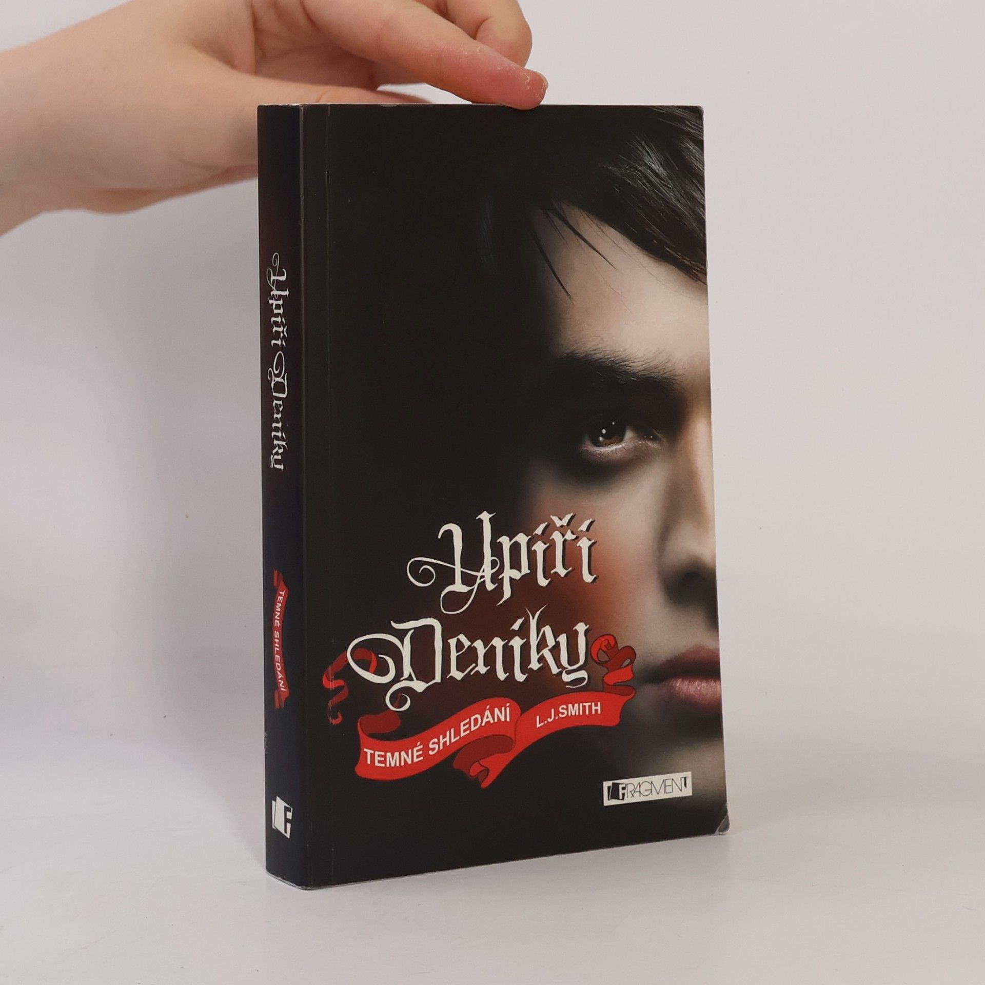 L. J. Smithová  Upíří deníky. Temné shledání