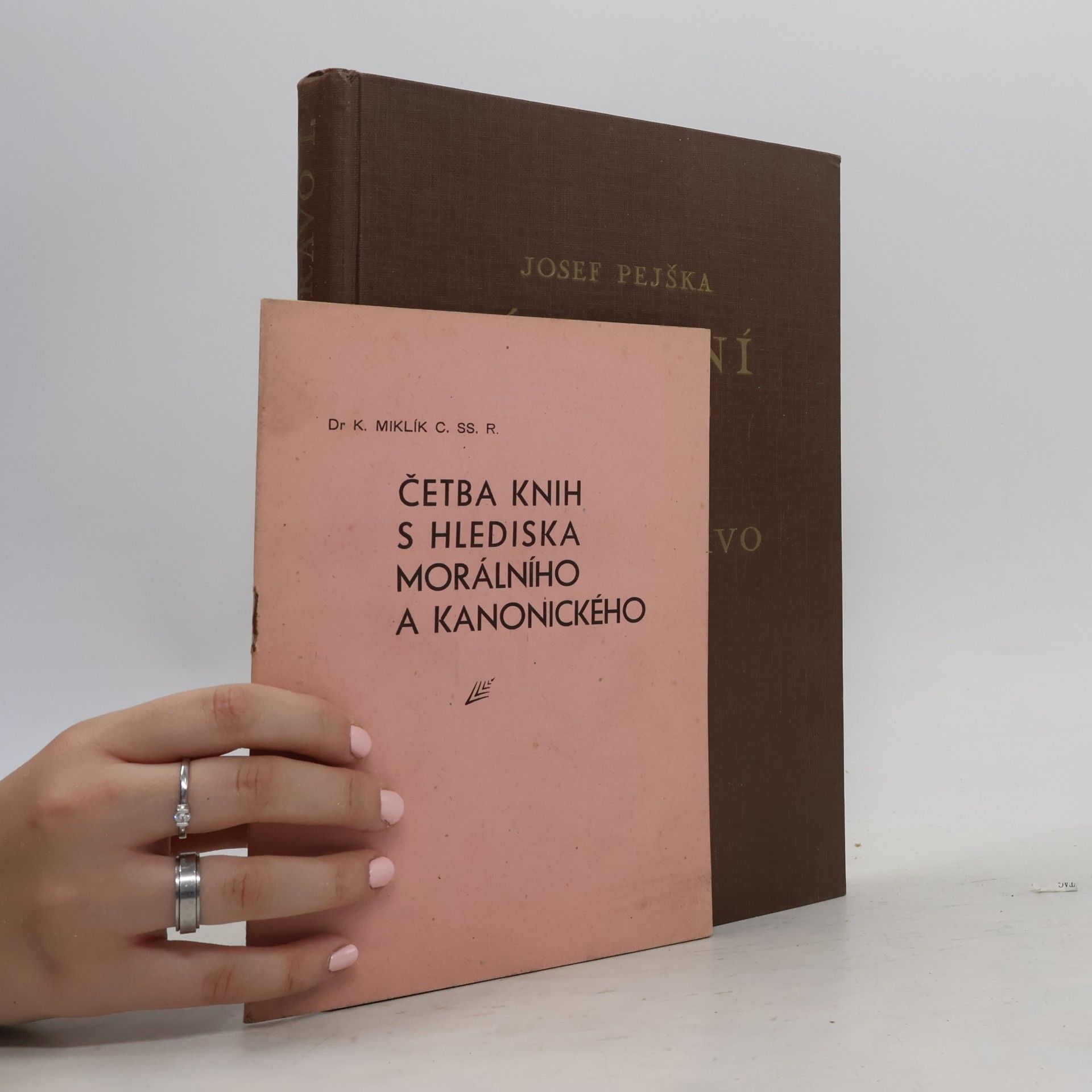 Josef Pejška Církevní právo I.Ústavní právo církevní