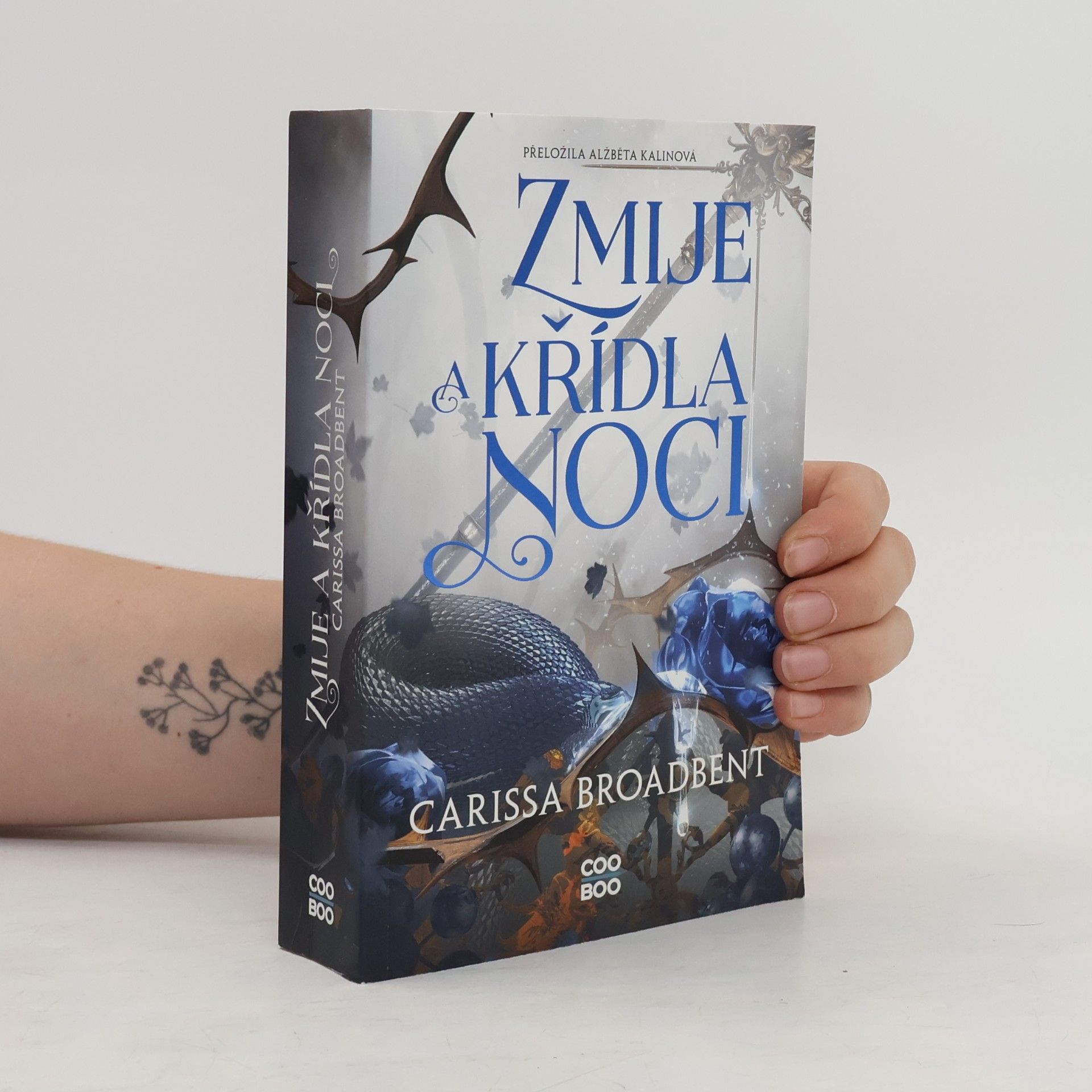 Carissa Broadbent Zmije a křídla noci