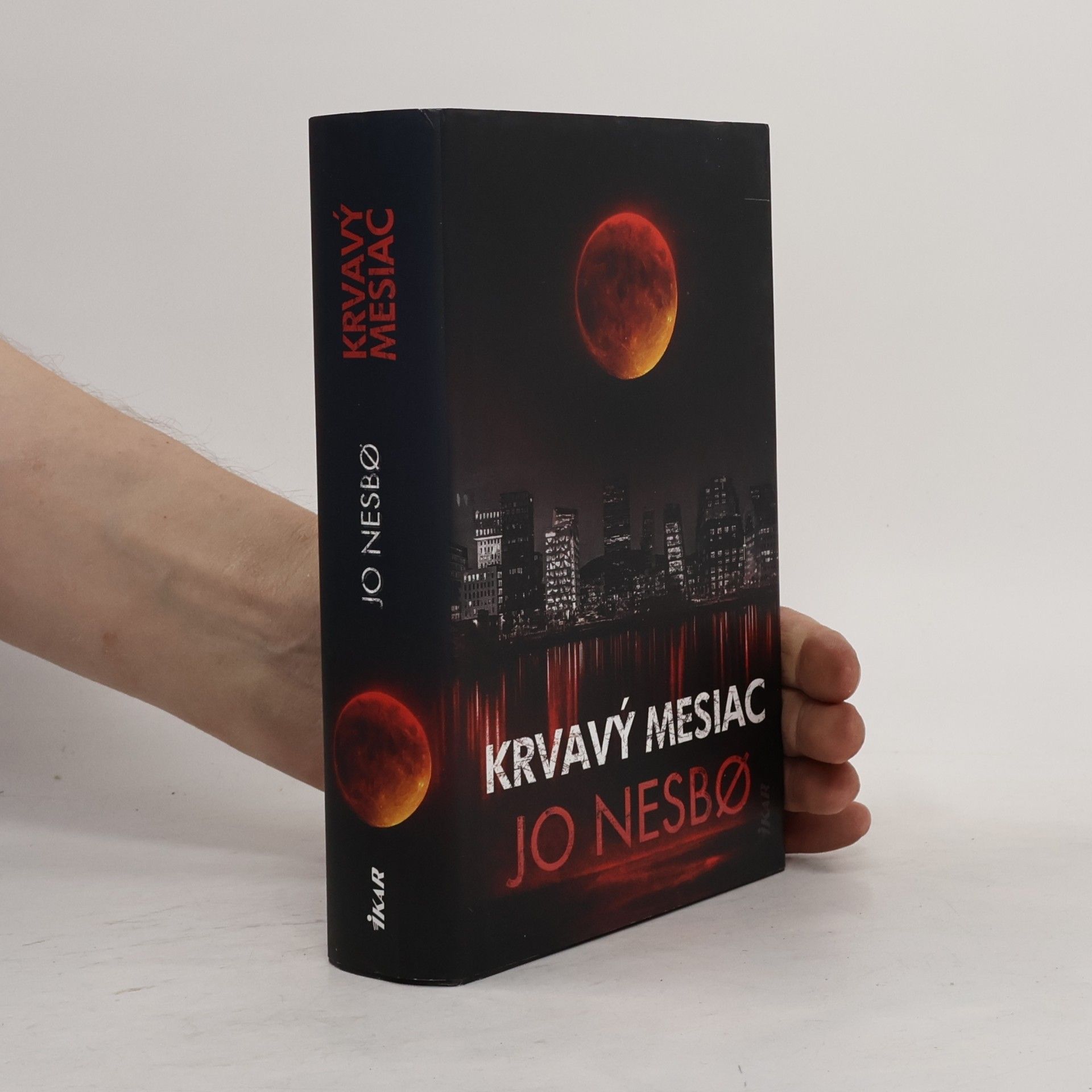 Jo Nesbø Krvavý mesiac