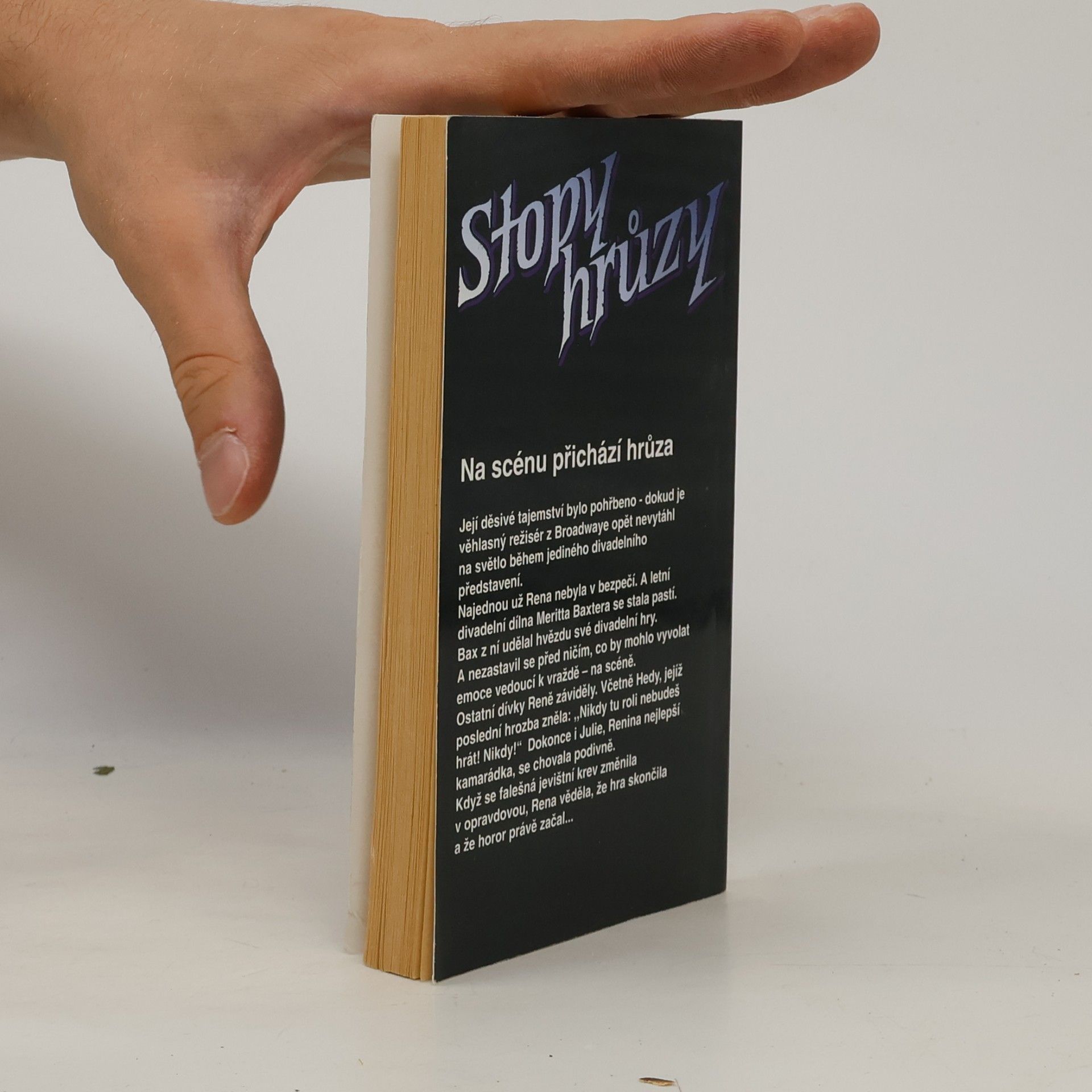 R. L. Stine Za oponou. Stopy hrůzy 50