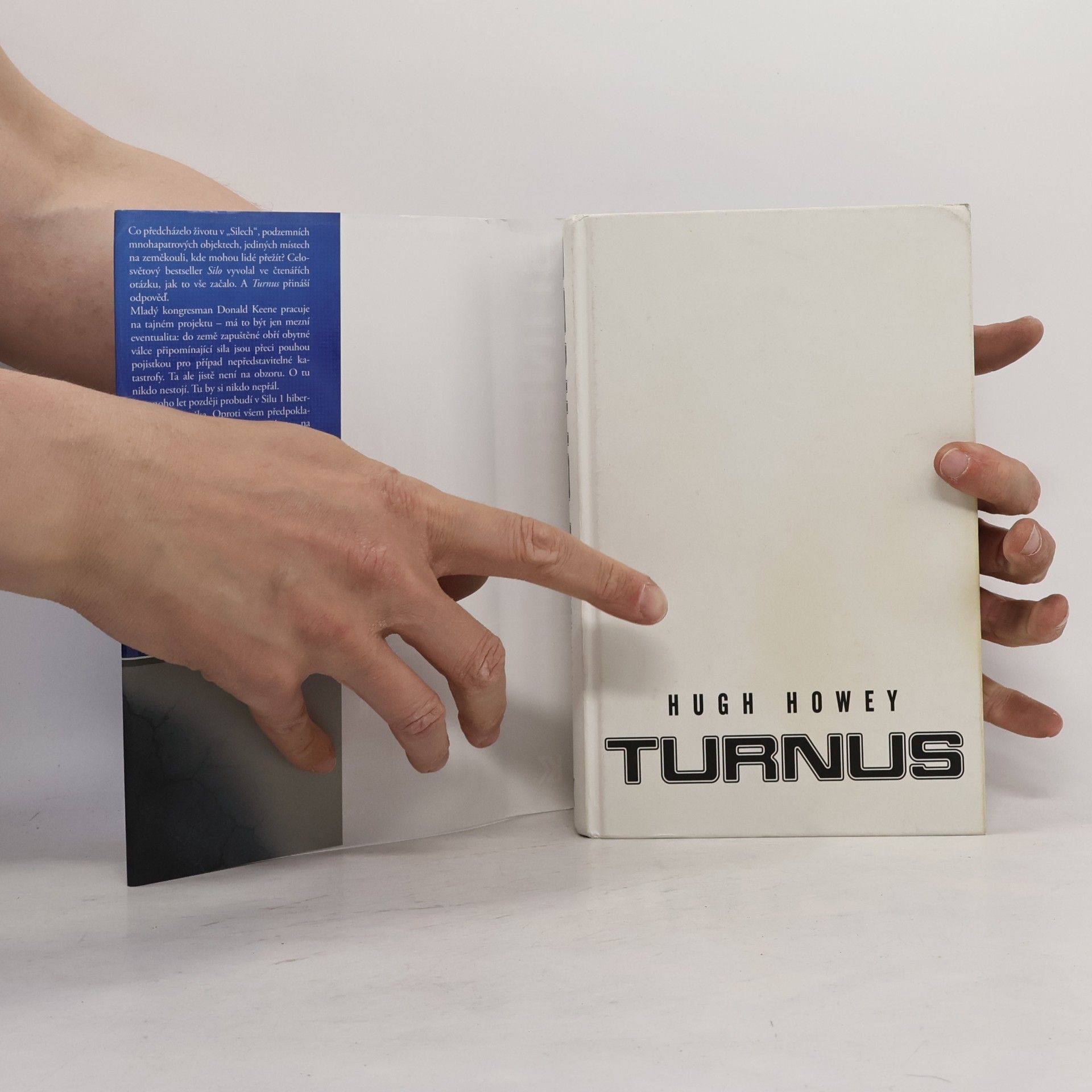 Hugh Howey Turnus