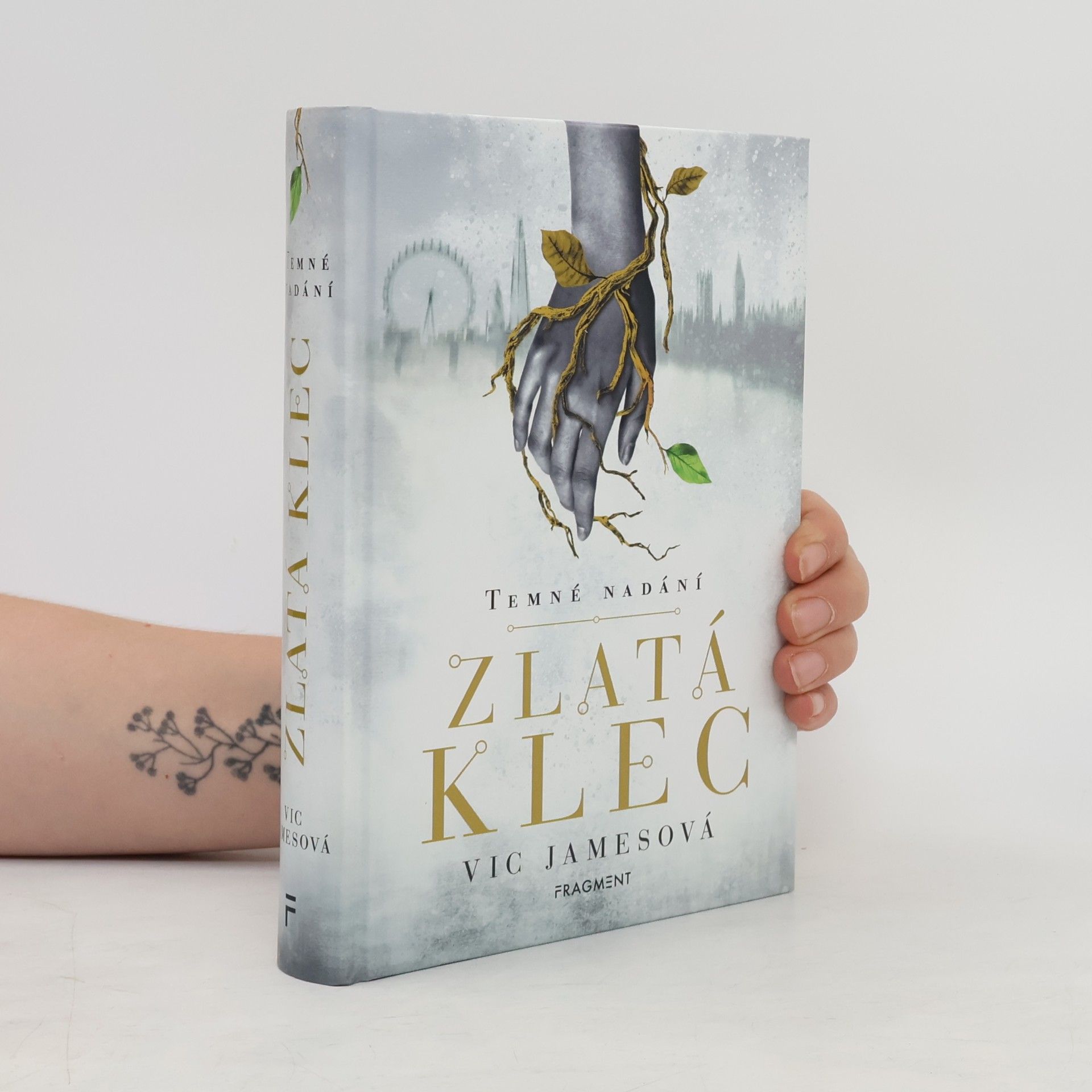 Vic James Zlatá klec
