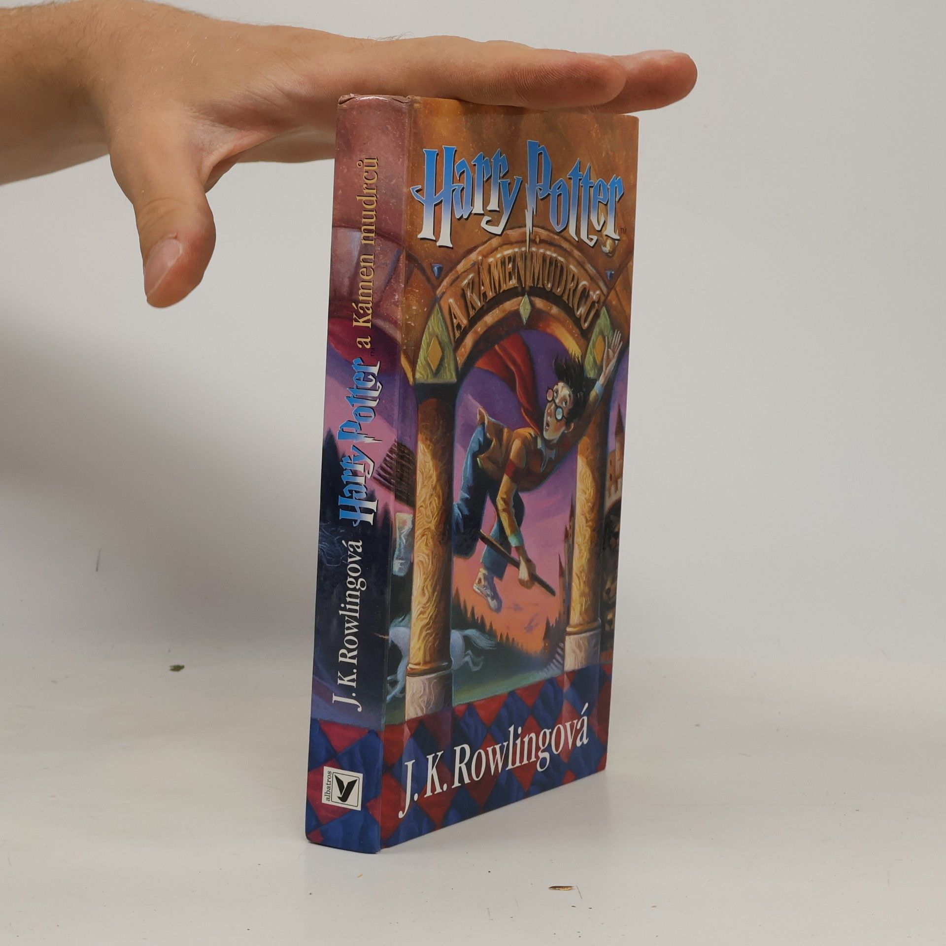 Joanne K. Rowlingová Harry Potter a kámen mudrců