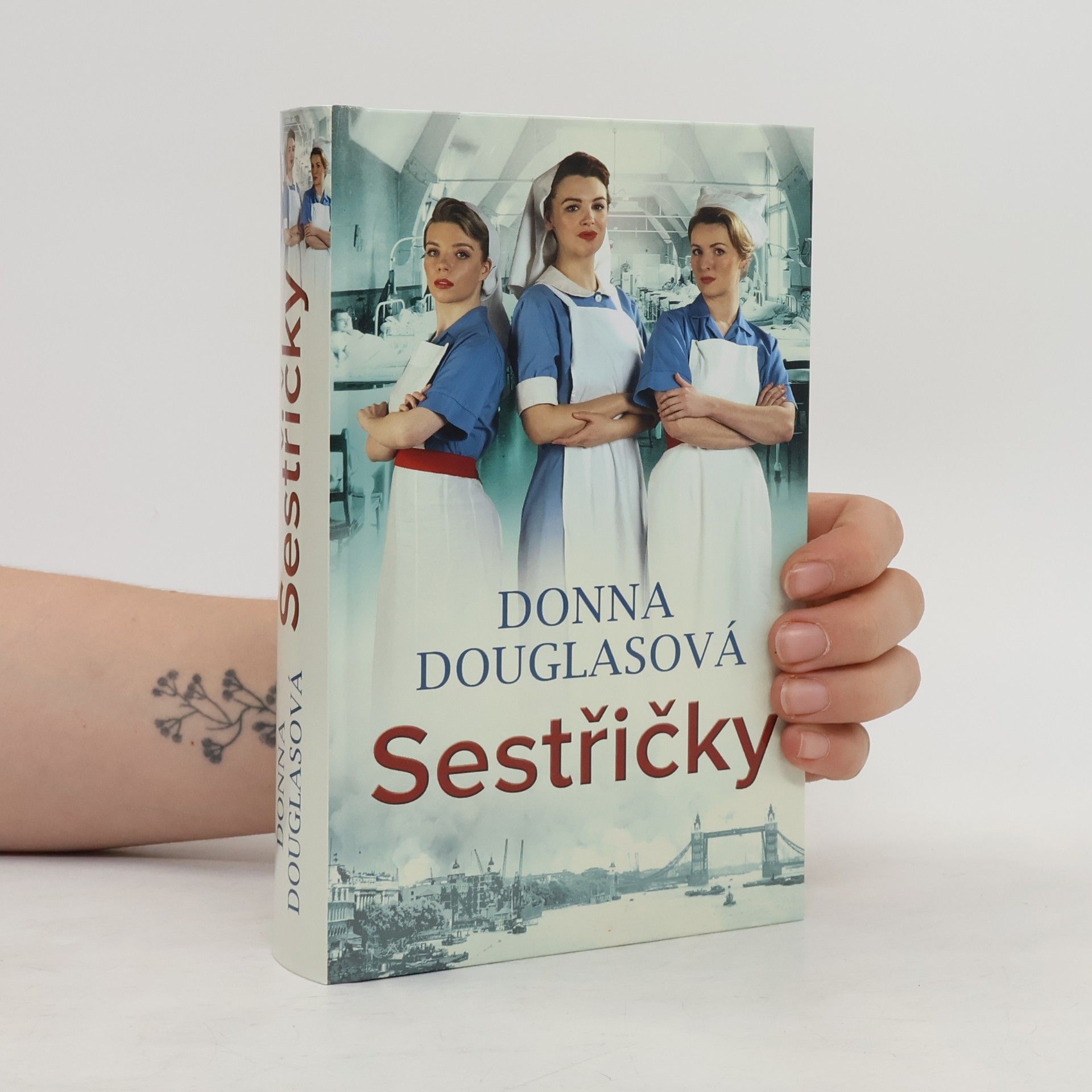 Donna Douglas Sestřičky