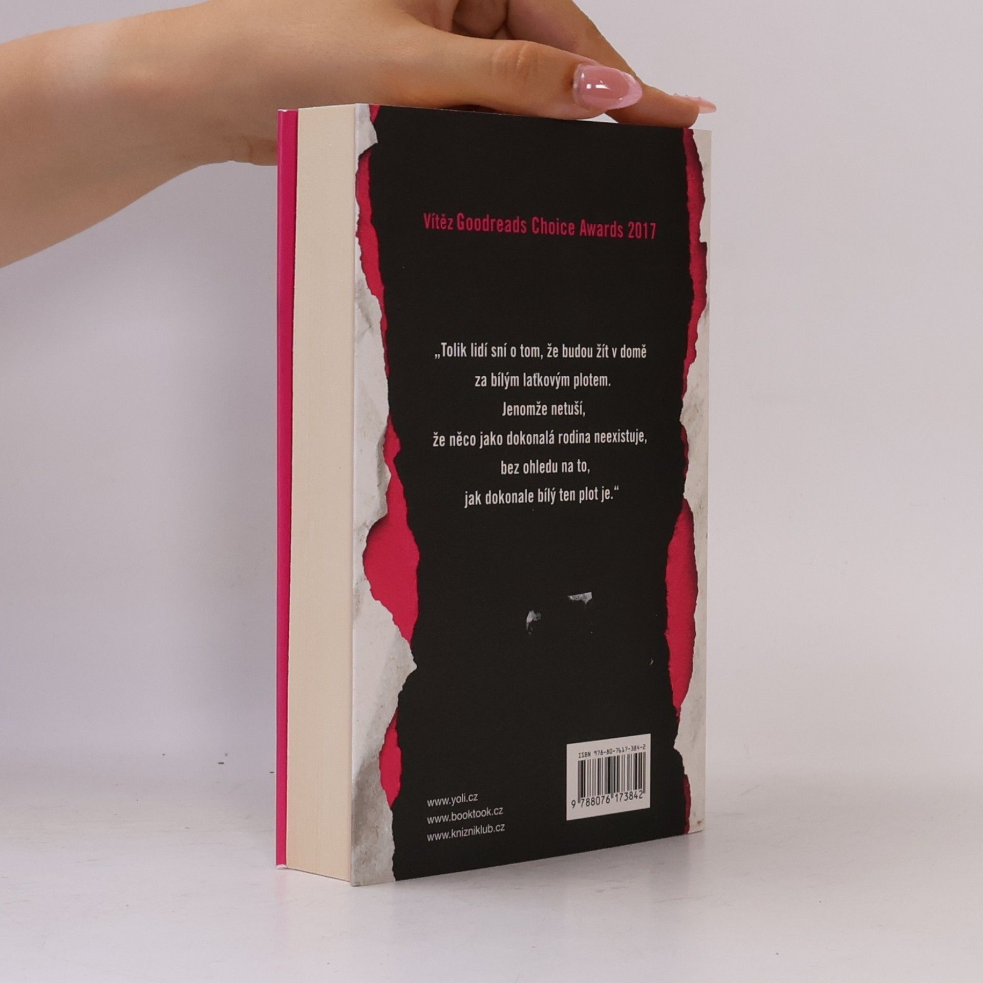 Colleen Hoover Na obtíž
