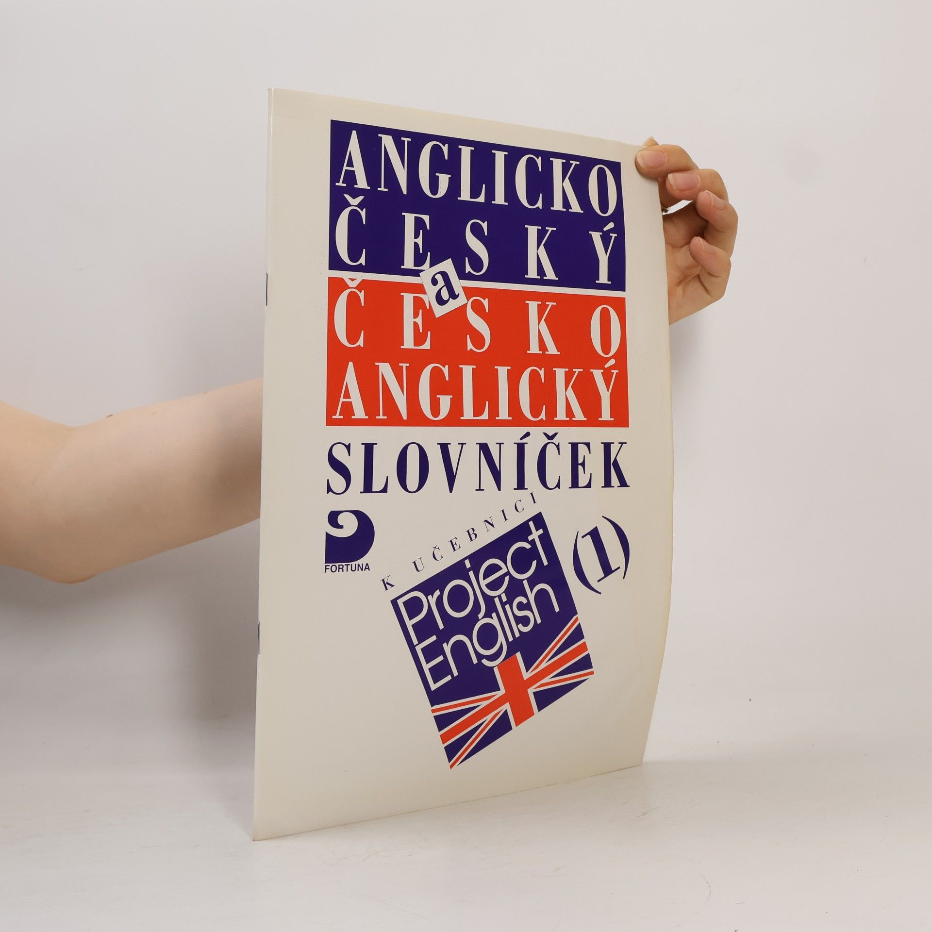 Soňa Nacherová Anglicko-český a česko-anglický slovníček k učebnici Project English 1