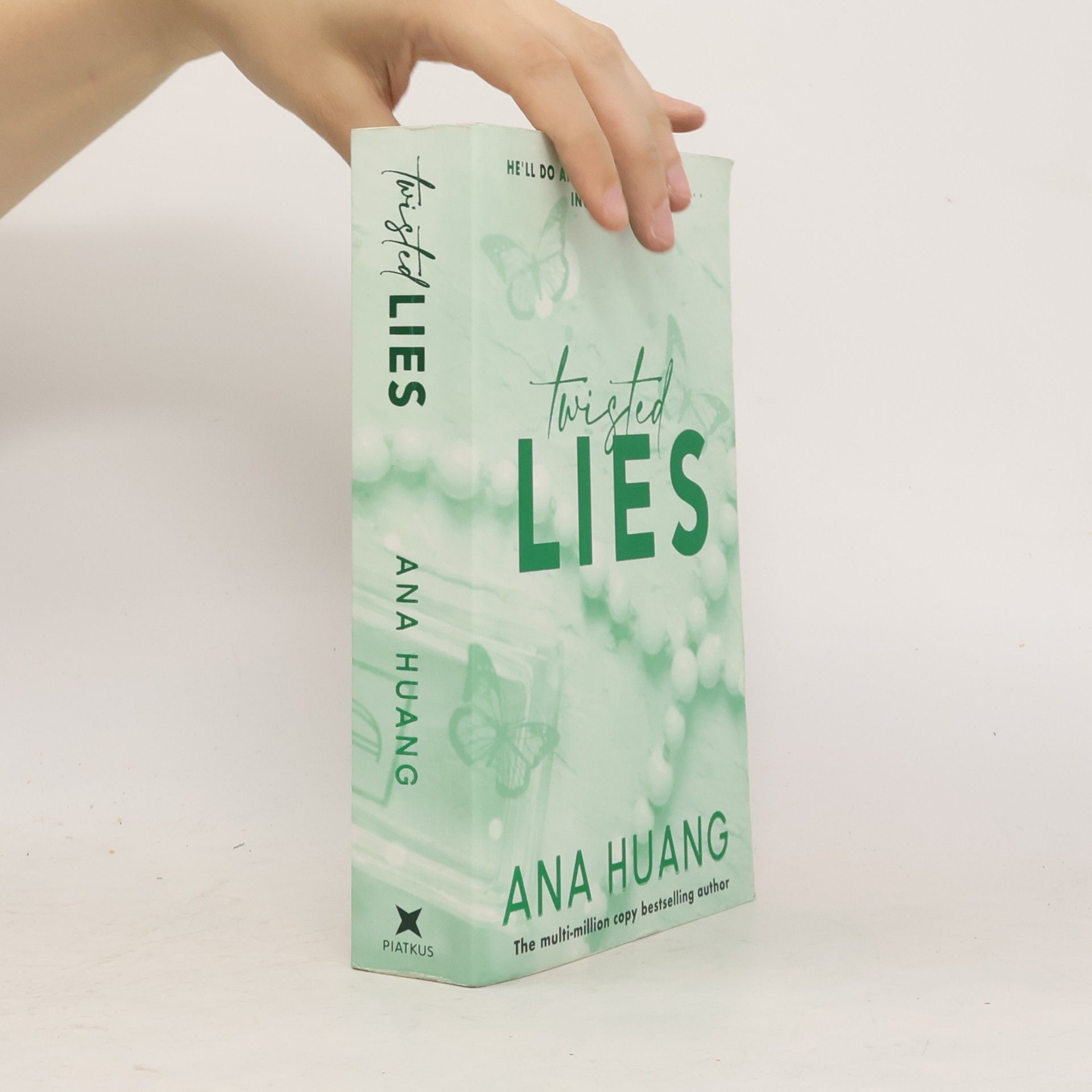 Ana Huang Twisted lies