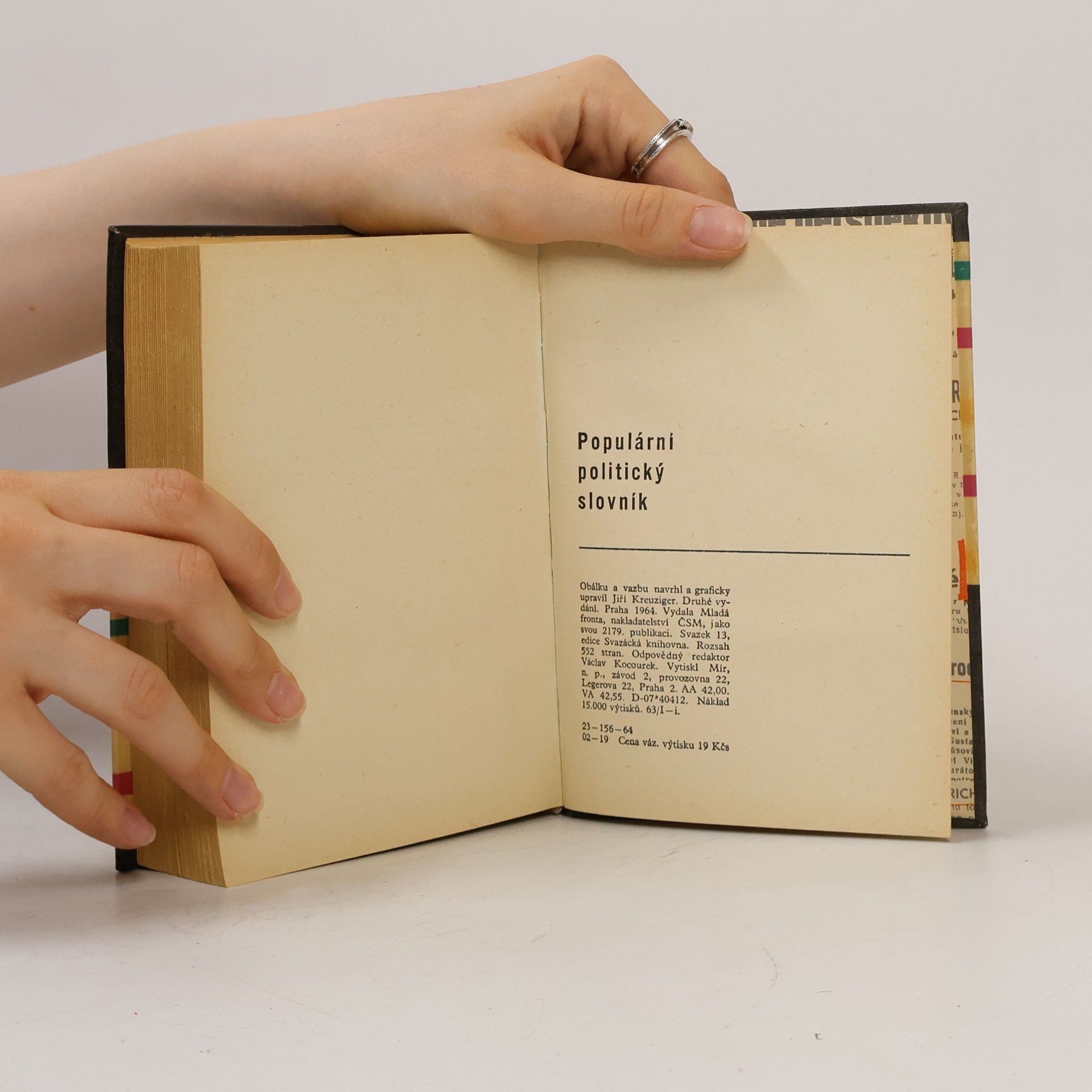Various authors Populární politický slovník
