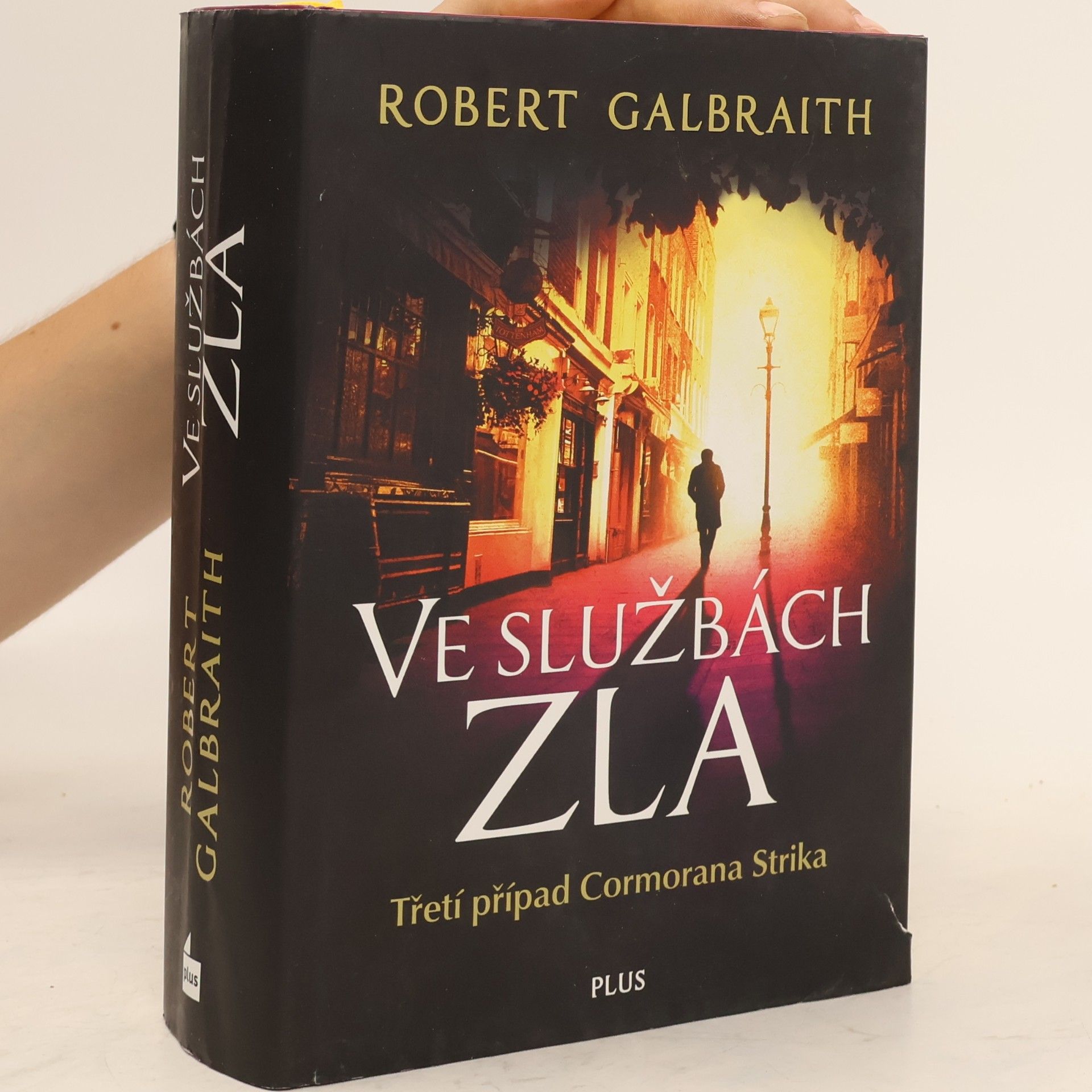 J. K. Rowling Ve službách zla