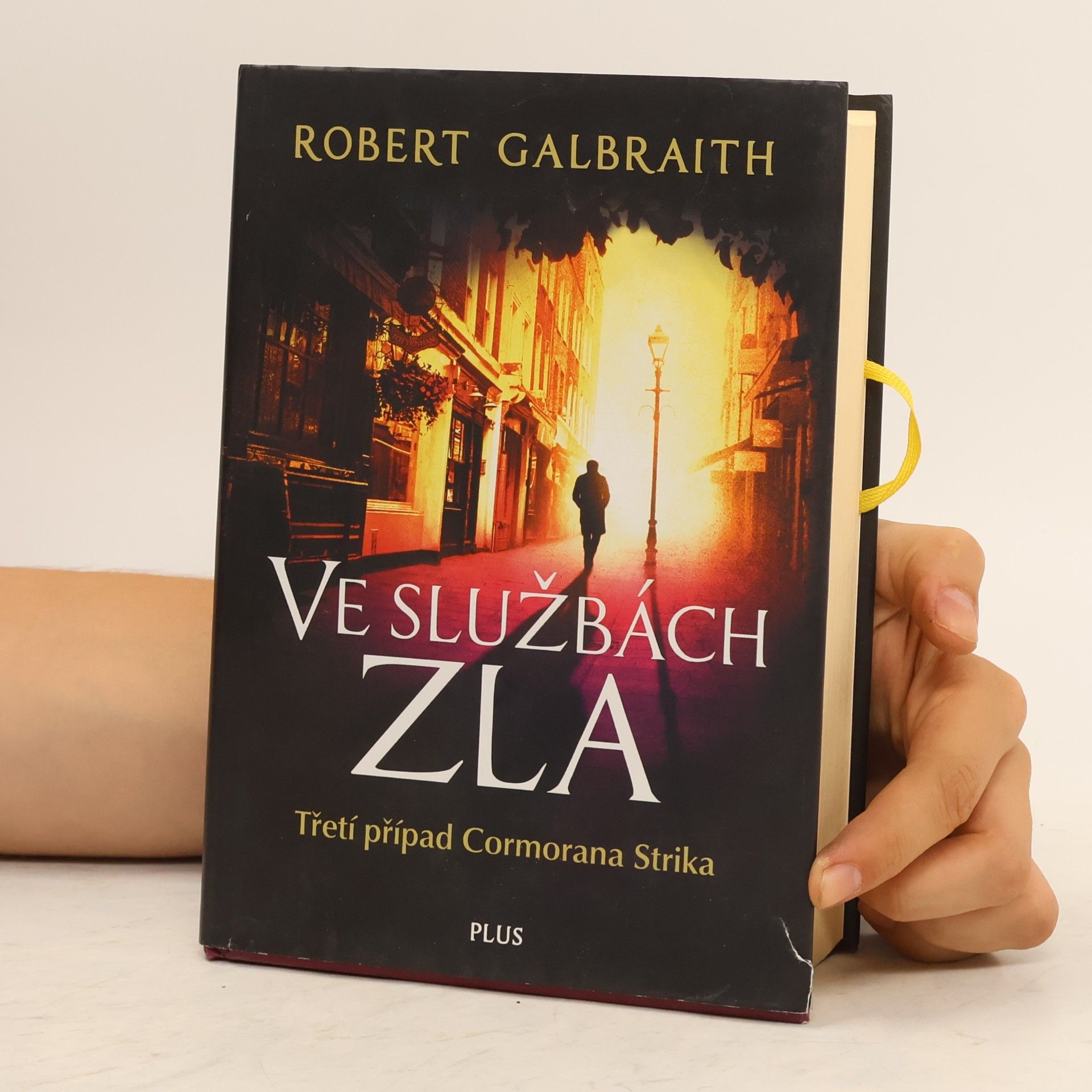 J. K. Rowling Ve službách zla
